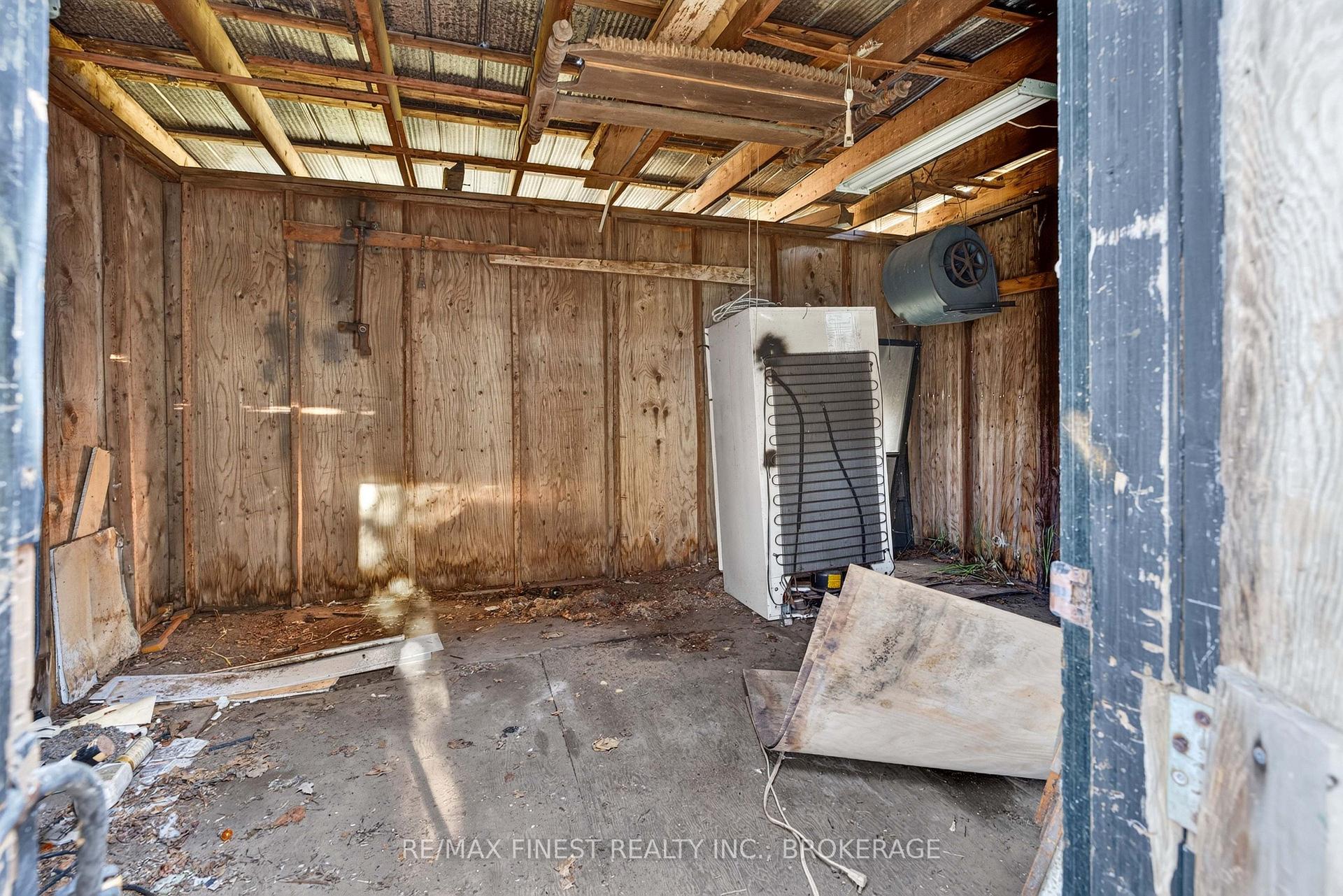 Photo 36 of 1045 Middle Road, Kingston, Kingston Mills — HOMEH