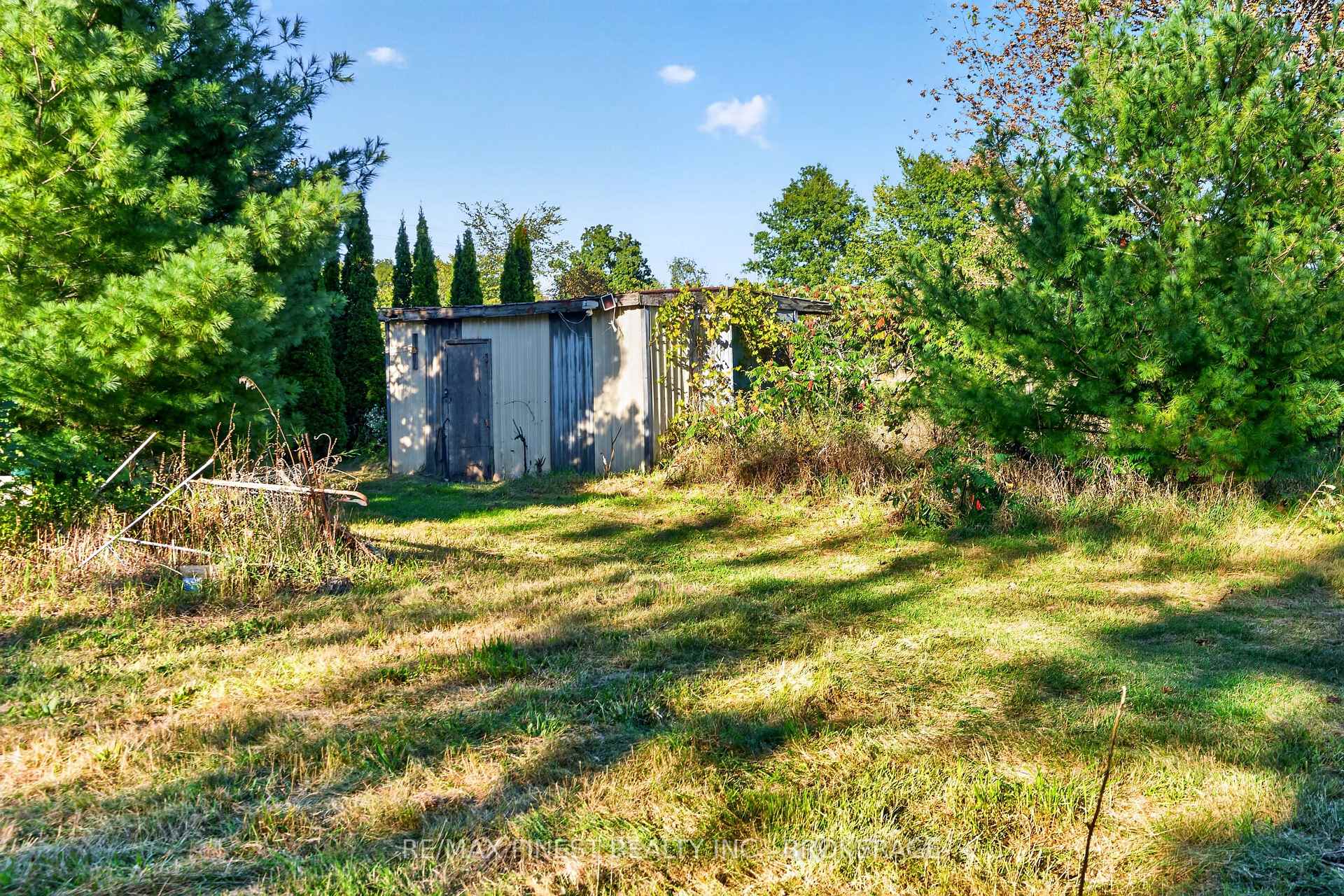 Photo 41 of 1045 Middle Road, Kingston, Kingston Mills — HOMEH