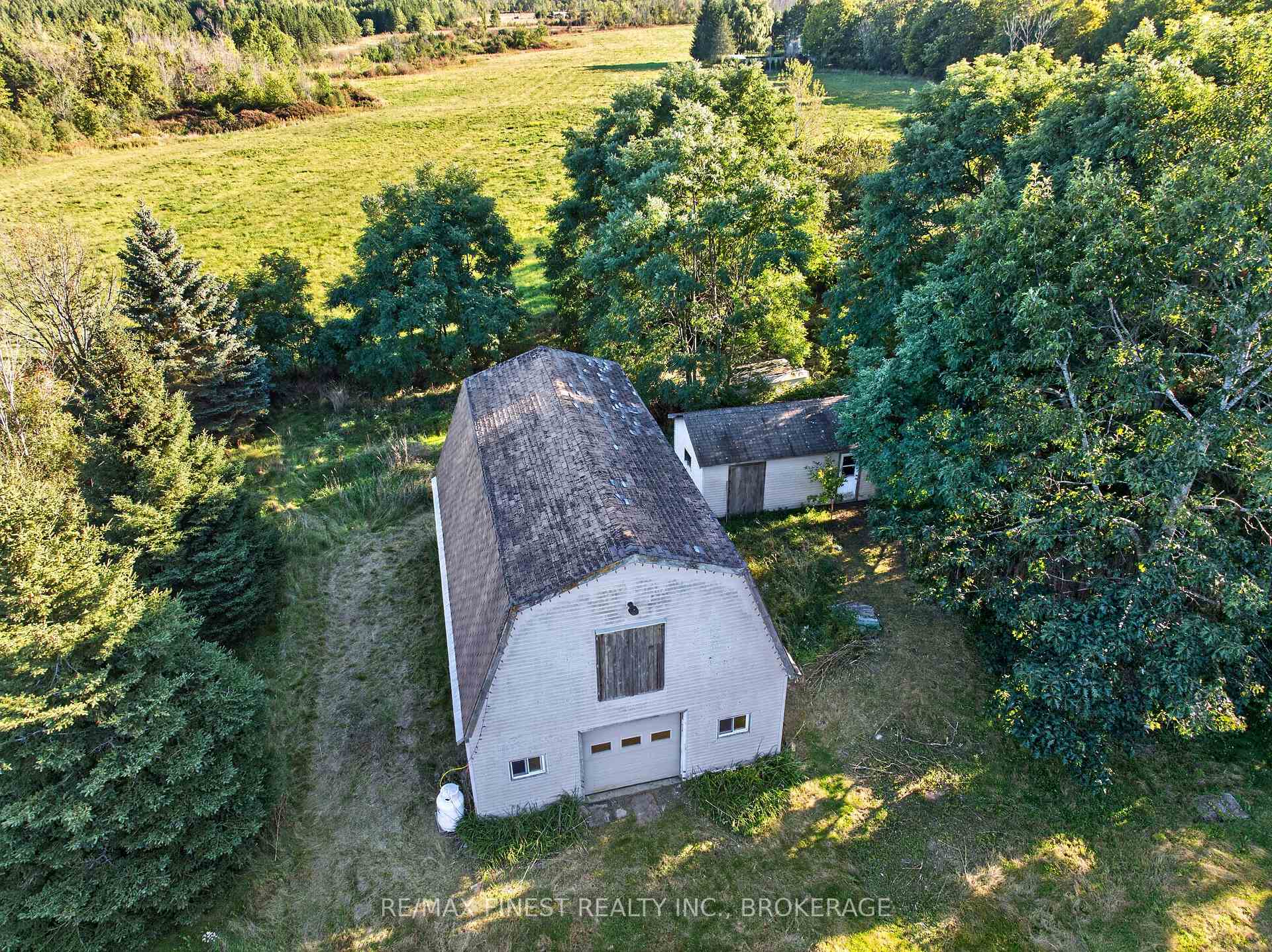 Photo 45 of 1045 Middle Road, Kingston, Kingston Mills — HOMEH