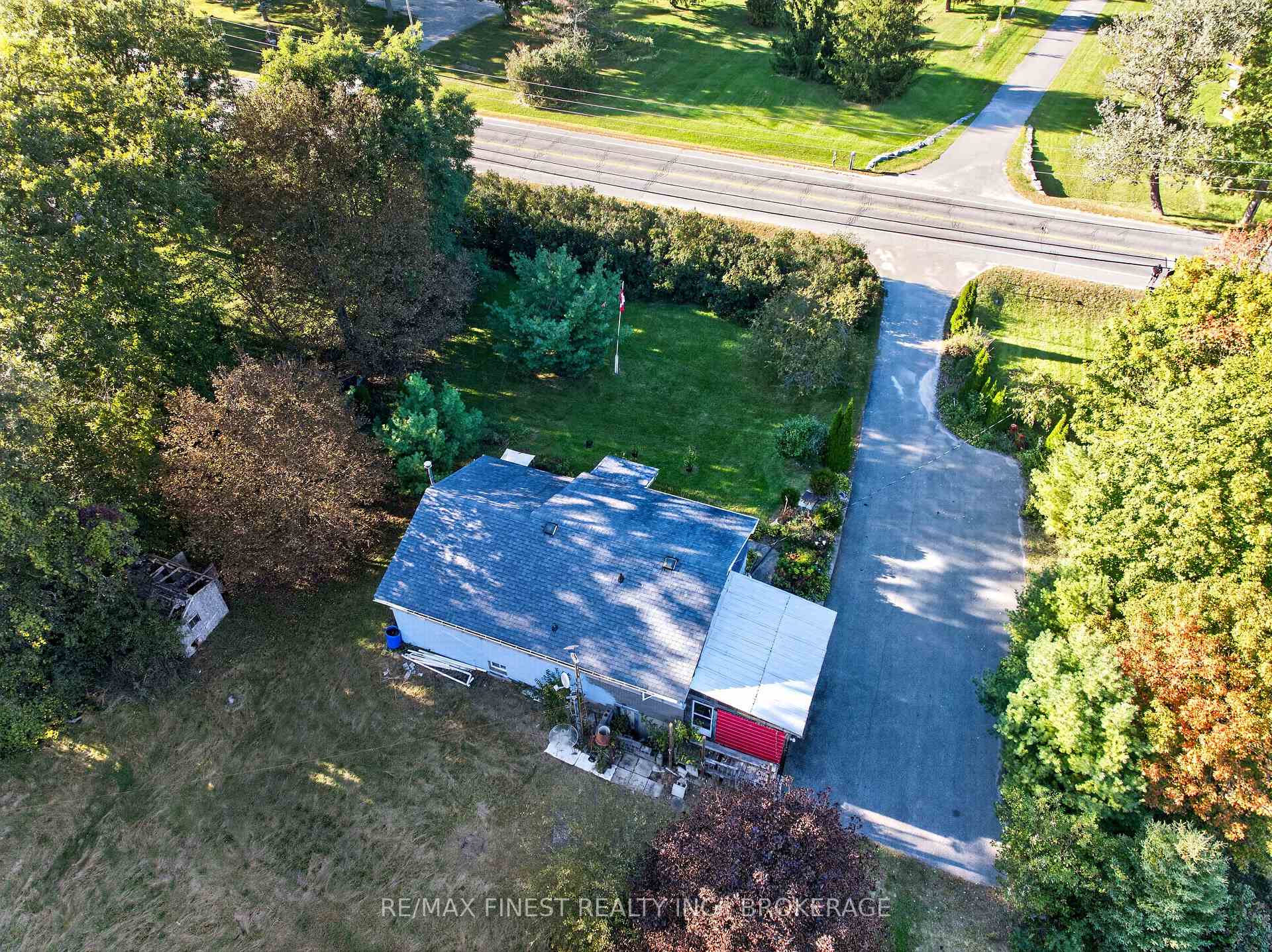 Photo 47 of 1045 Middle Road, Kingston, Kingston Mills — HOMEH