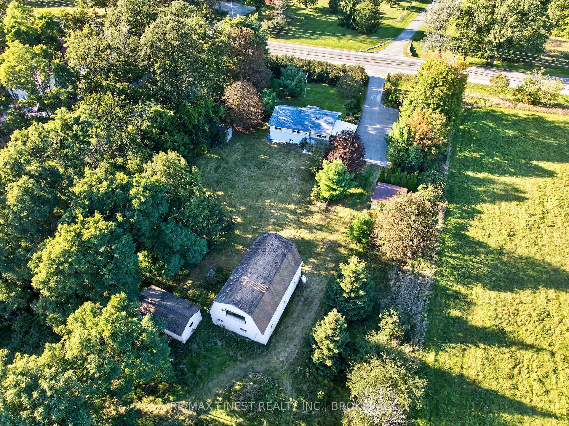 Photo 48 of 1045 Middle Road, Kingston, Kingston Mills — HOMEH