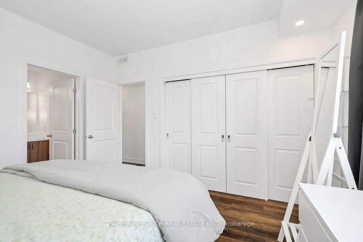Photo 15 of Unit J, 310 Tulum Crescent, Ottawa, Kanata - Emerald Meadows/Trailwest — HOMEH