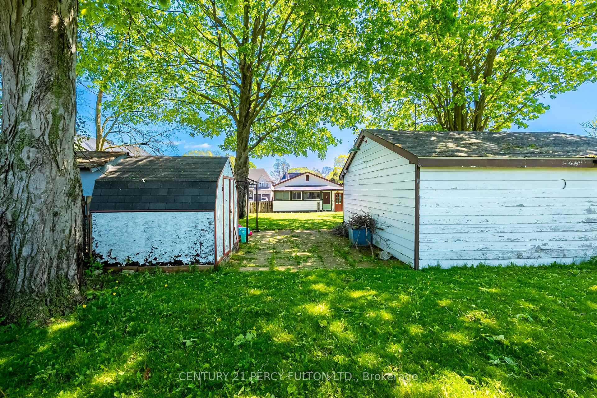 Photo 5 of 1986 Guild Road, Pickering, Village East — HOMEH