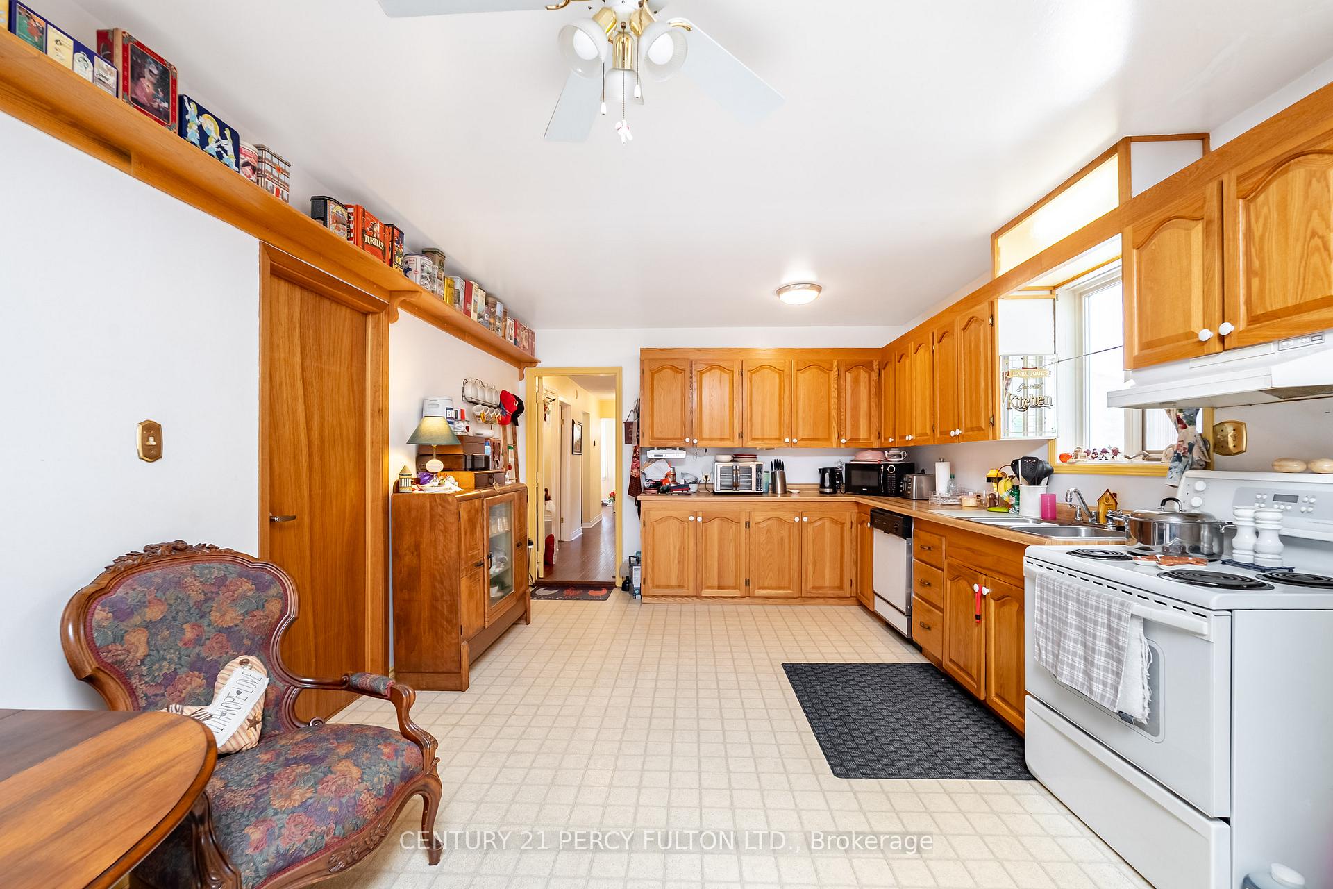 Photo 23 of 1986 Guild Road, Pickering, Village East — HOMEH