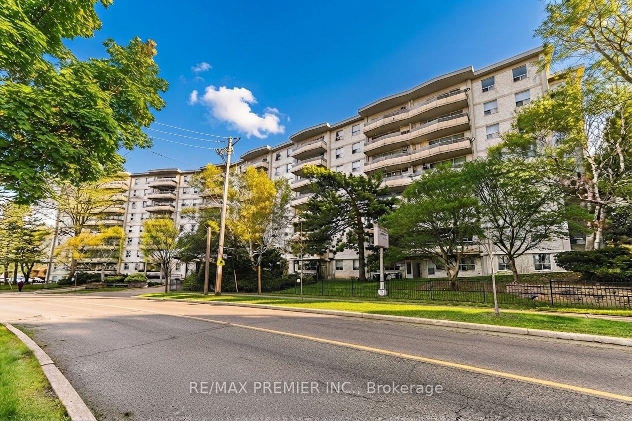 Front of Unit 614, 80 Grandravine Drive