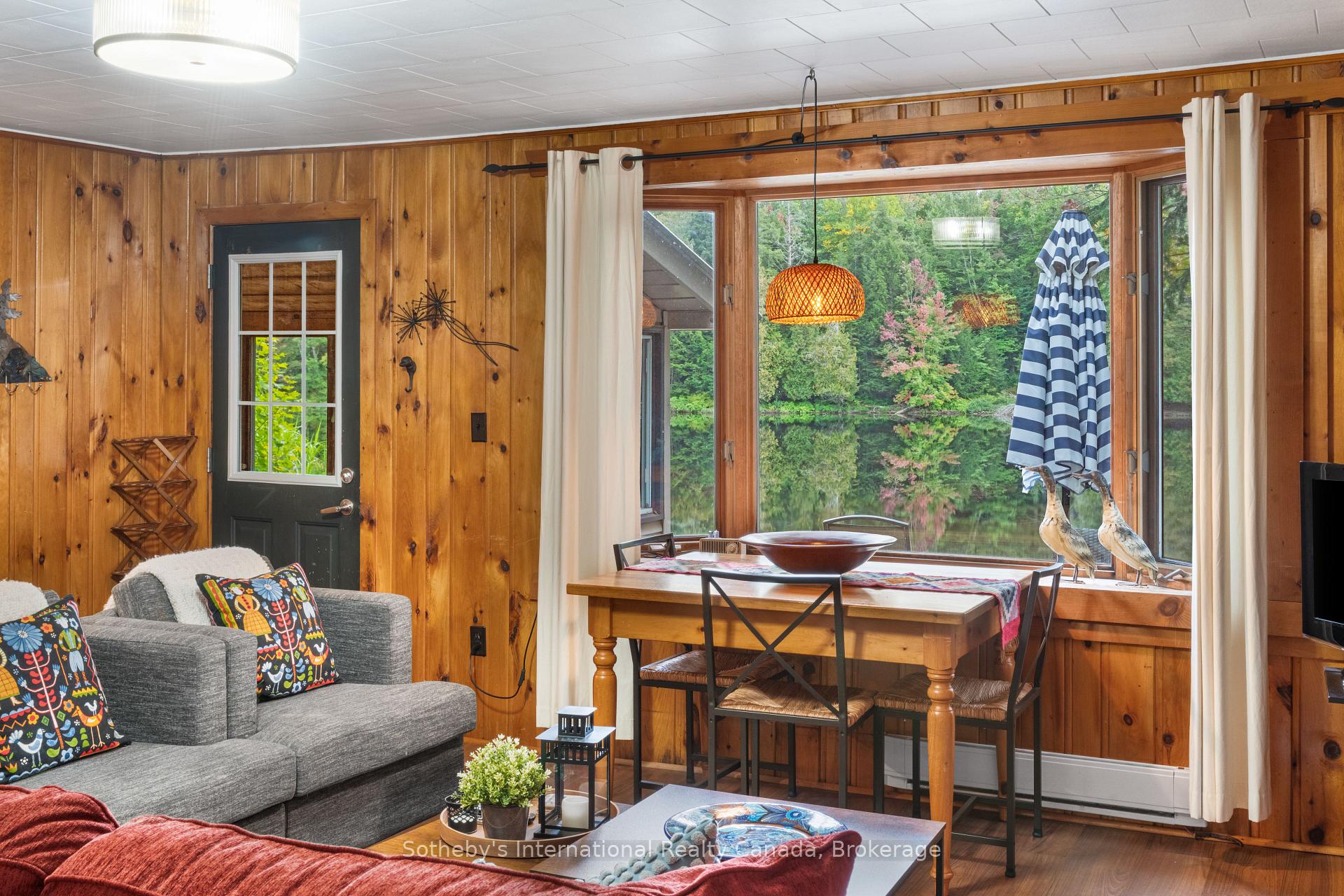 Photo 24 of 1054 Keysbury Drive, Algonquin Highlands, McClintock — HOMEH