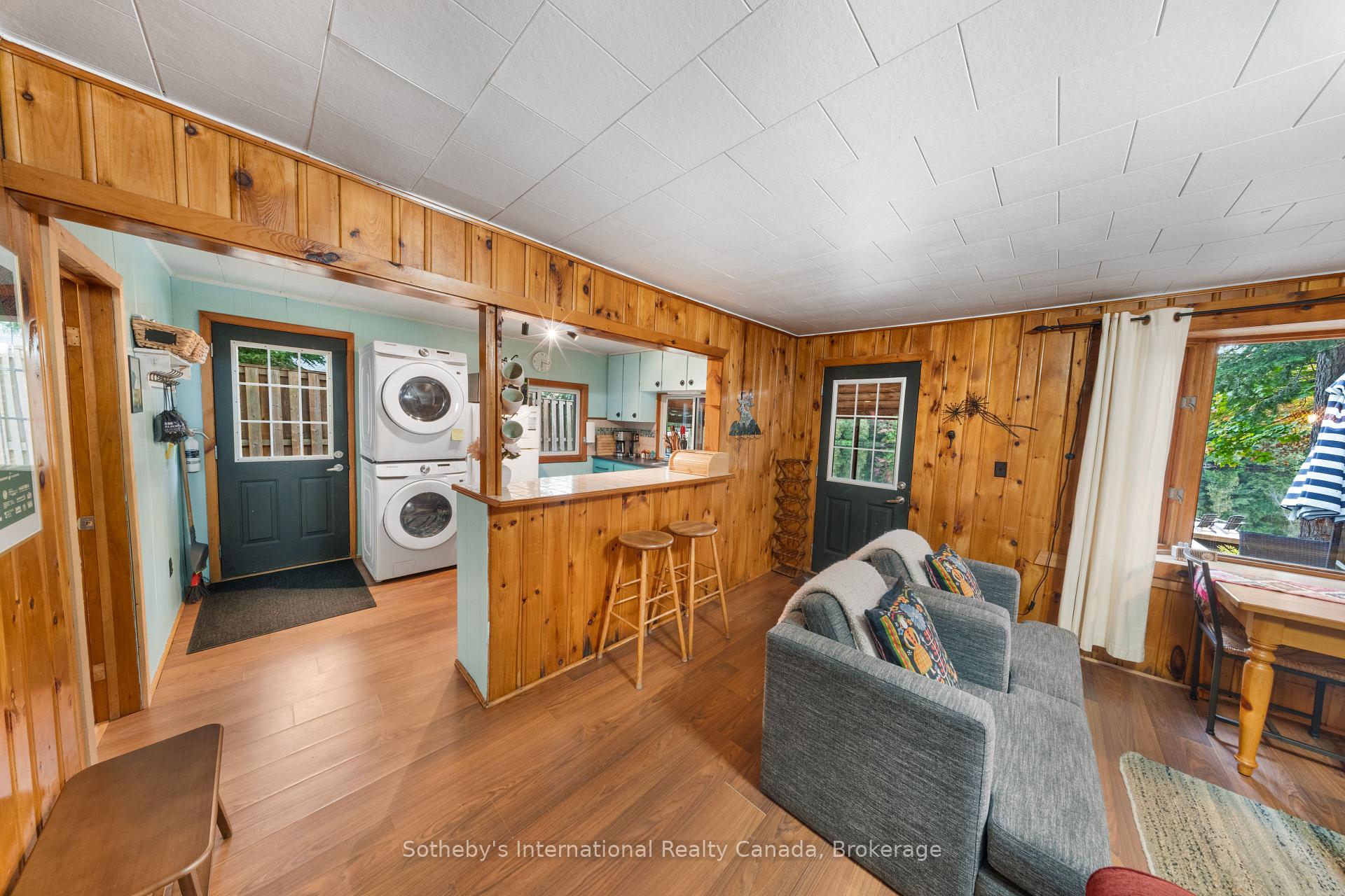 Photo 26 of 1054 Keysbury Drive, Algonquin Highlands, McClintock — HOMEH