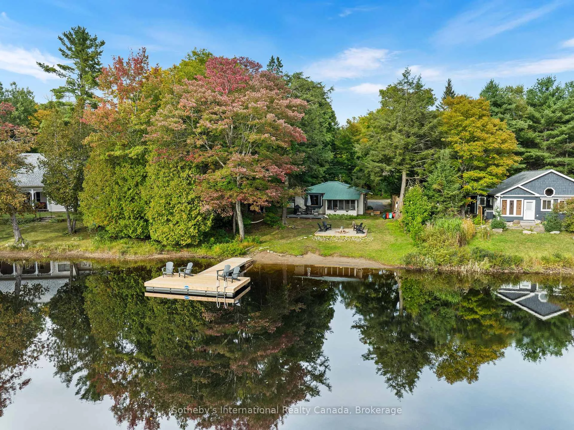 Photo 3 of 1054 Keysbury Drive, Algonquin Highlands, McClintock — HOMEH