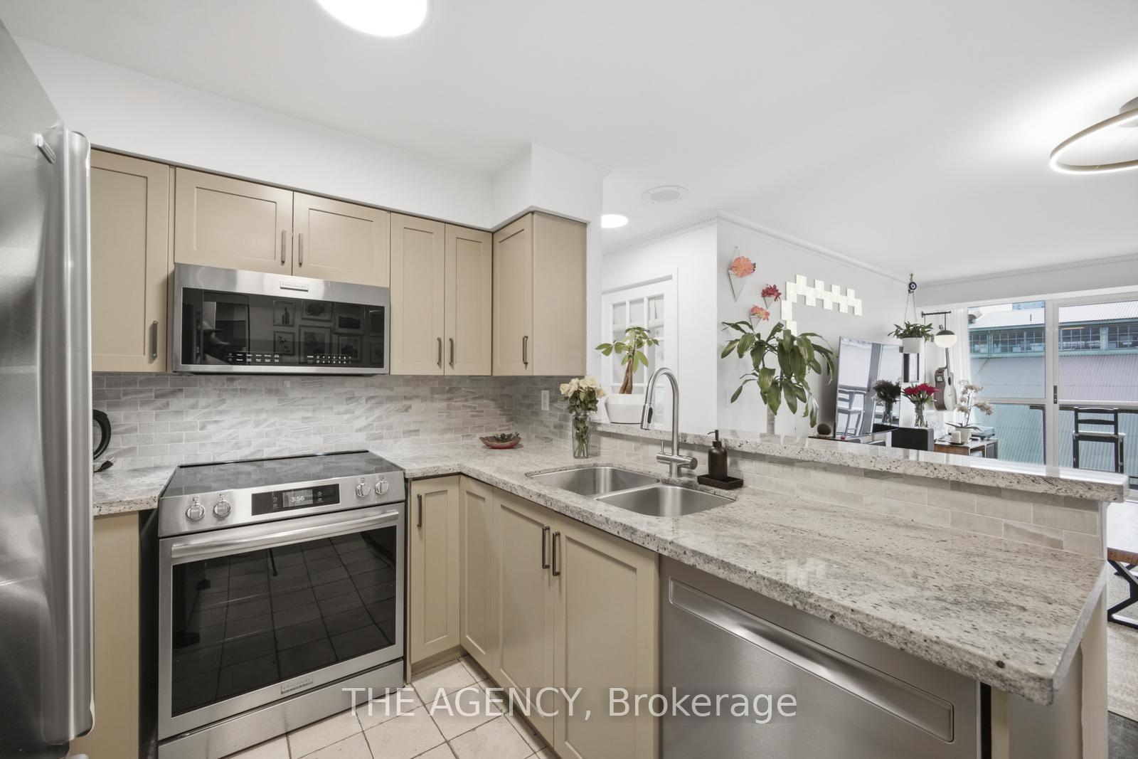 Photo 9 of Unit 643, 109 Front Street E, Toronto, Moss Park — HOMEH