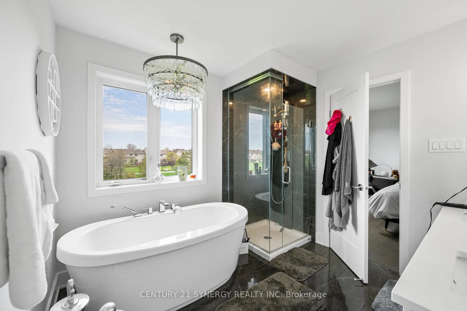 Photo 16 of 2064 Winsome Terrace, Ottawa, Fallingbrook/Gardenway South — HOMEH