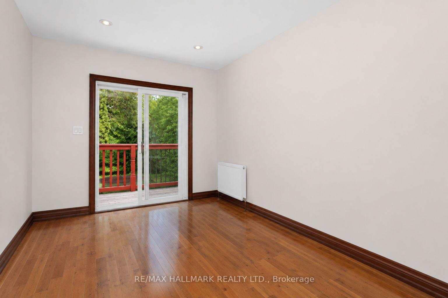 Photo 16 of 8 Davies Crescent, Toronto, East York — HOMEH