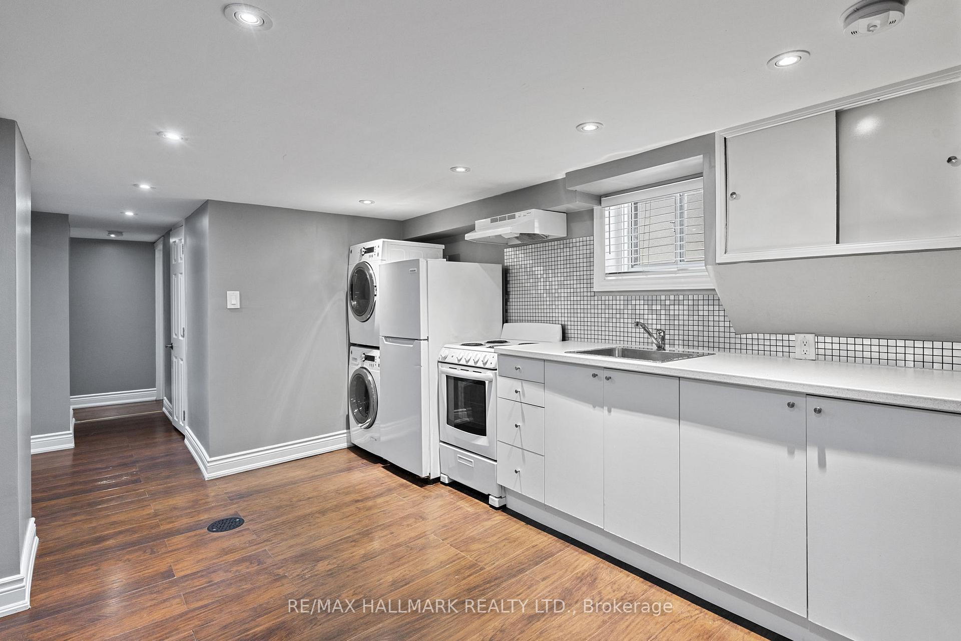 Photo 18 of 8 Davies Crescent, Toronto, East York — HOMEH