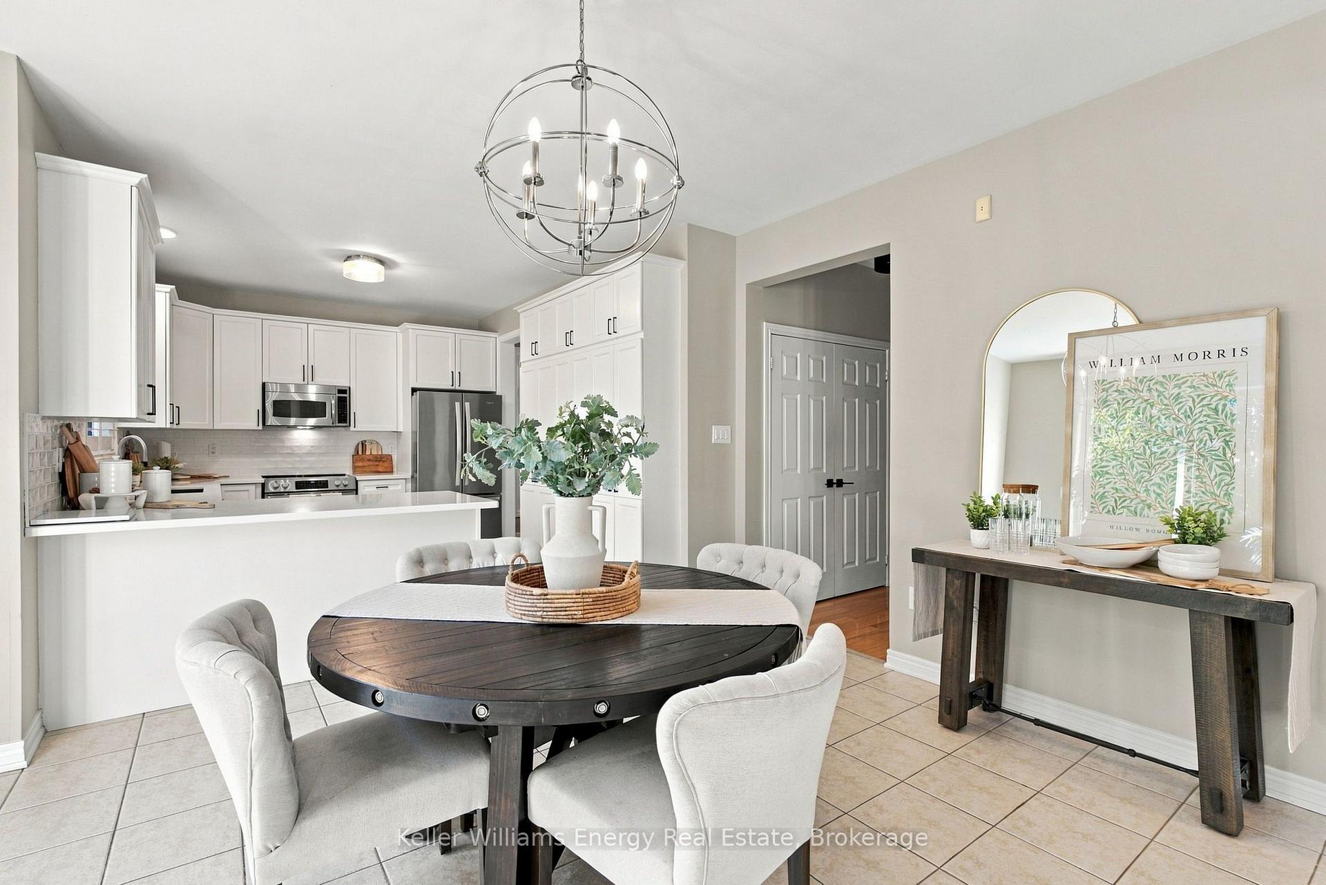 Photo 4 of 36 Bayern Drive, Whitby, Brooklin — HOMEH