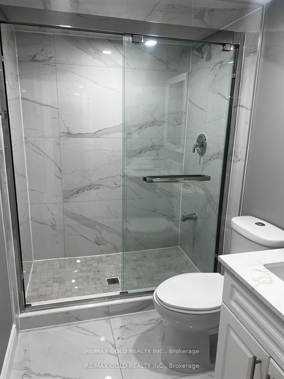 Photo 11 of Unit Bsmt, 4 Hall Crescent, Brampton, Northwood Park — HOMEH