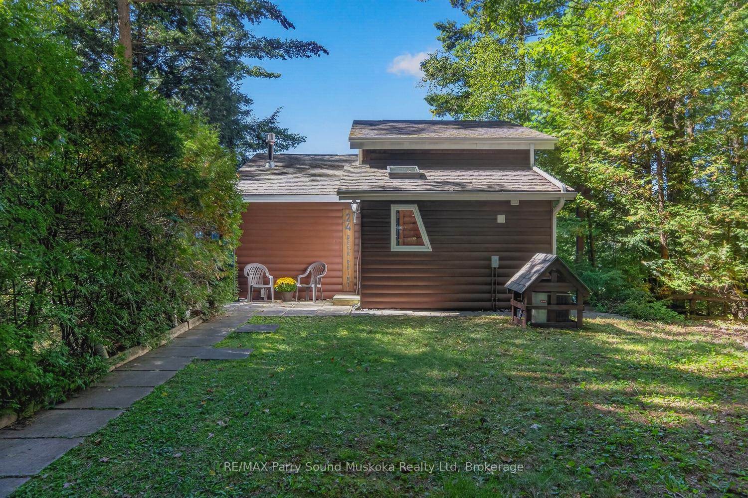 Photo 4 of 24 Deer Point Road, Seguin — HOMEH