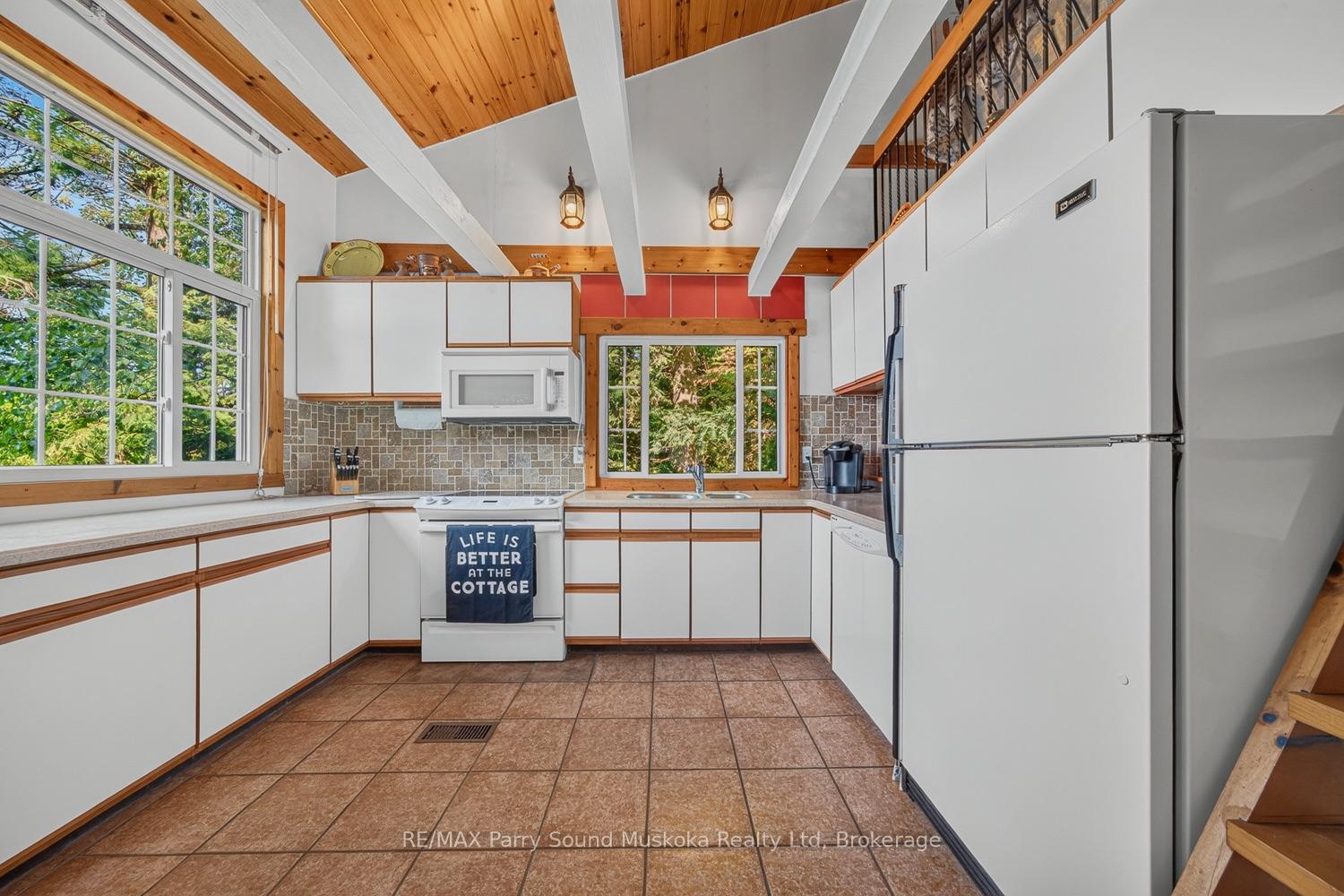 Photo 18 of 24 Deer Point Road, Seguin — HOMEH