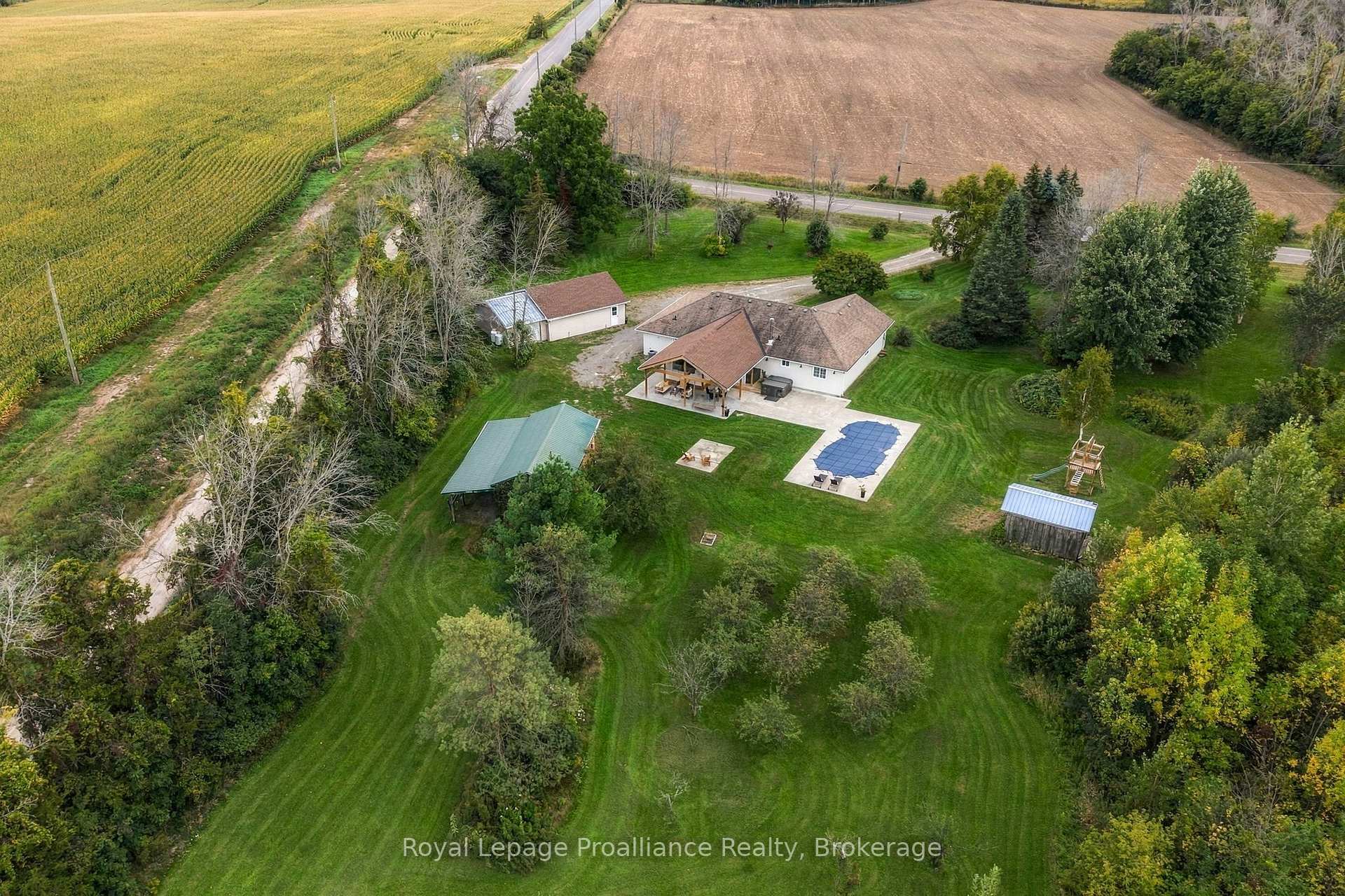 Photo 43 of 16 Bonisteel Road, Quinte West, Sidney Ward — HOMEH