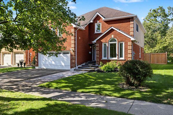 Photo 1 of 19 Peachtree Crescent, Clarington, Bowmanville — HOMEH