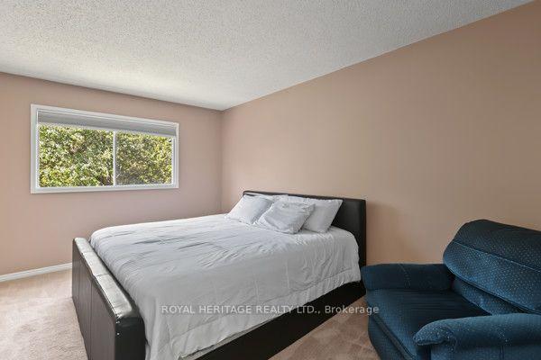 Photo 28 of 19 Peachtree Crescent, Clarington, Bowmanville — HOMEH