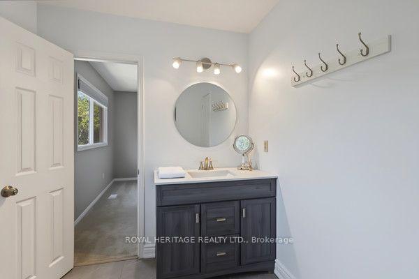 Photo 30 of 19 Peachtree Crescent, Clarington, Bowmanville — HOMEH