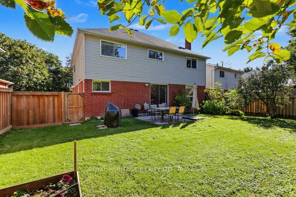 Photo 44 of 19 Peachtree Crescent, Clarington, Bowmanville — HOMEH