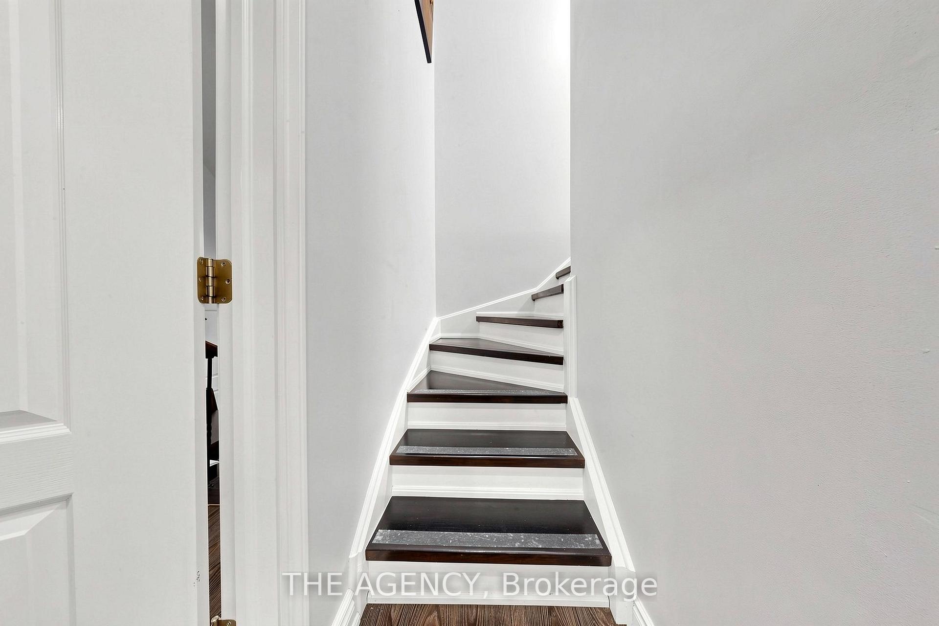 Photo 23 of Unit Upper, 2774 Quill Crescent, Mississauga, Meadowvale — HOMEH