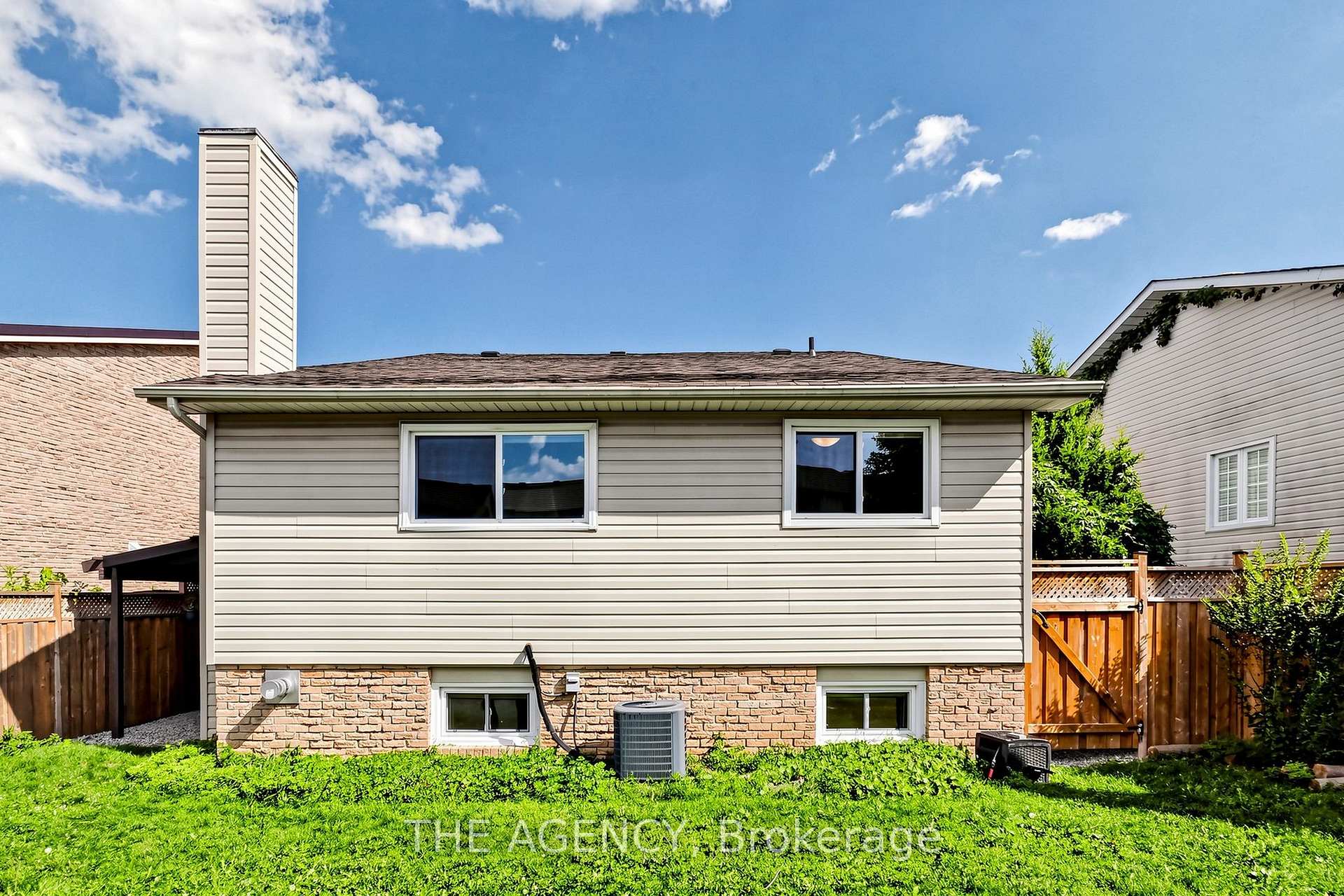 Photo 25 of Unit Upper, 2774 Quill Crescent, Mississauga, Meadowvale — HOMEH