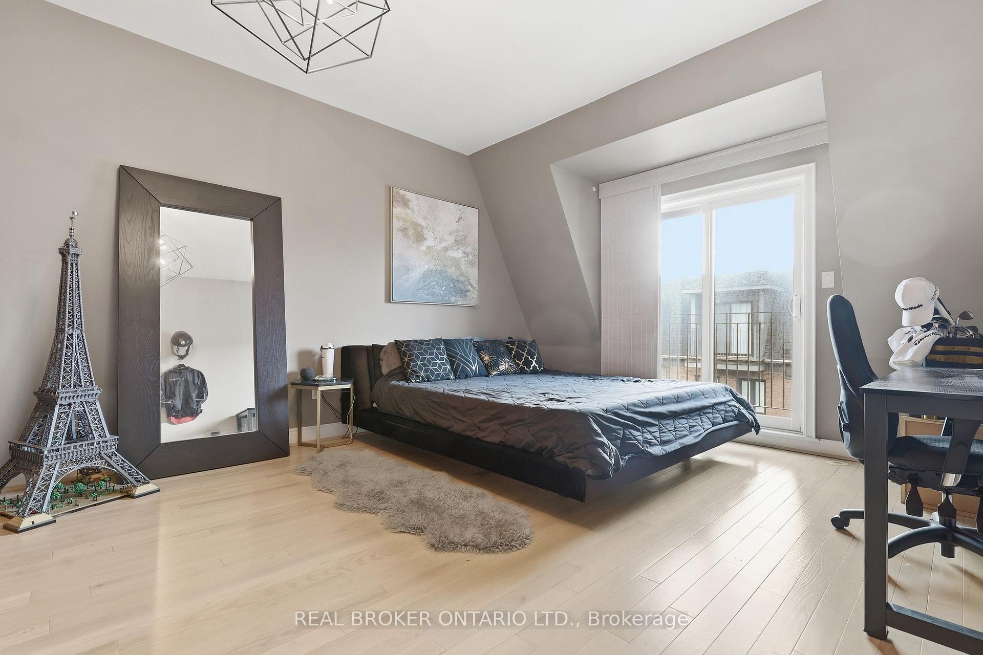 Photo 18 of 39 Lobo Mews, Etobicoke, Islington-City Centre West — HOMEH