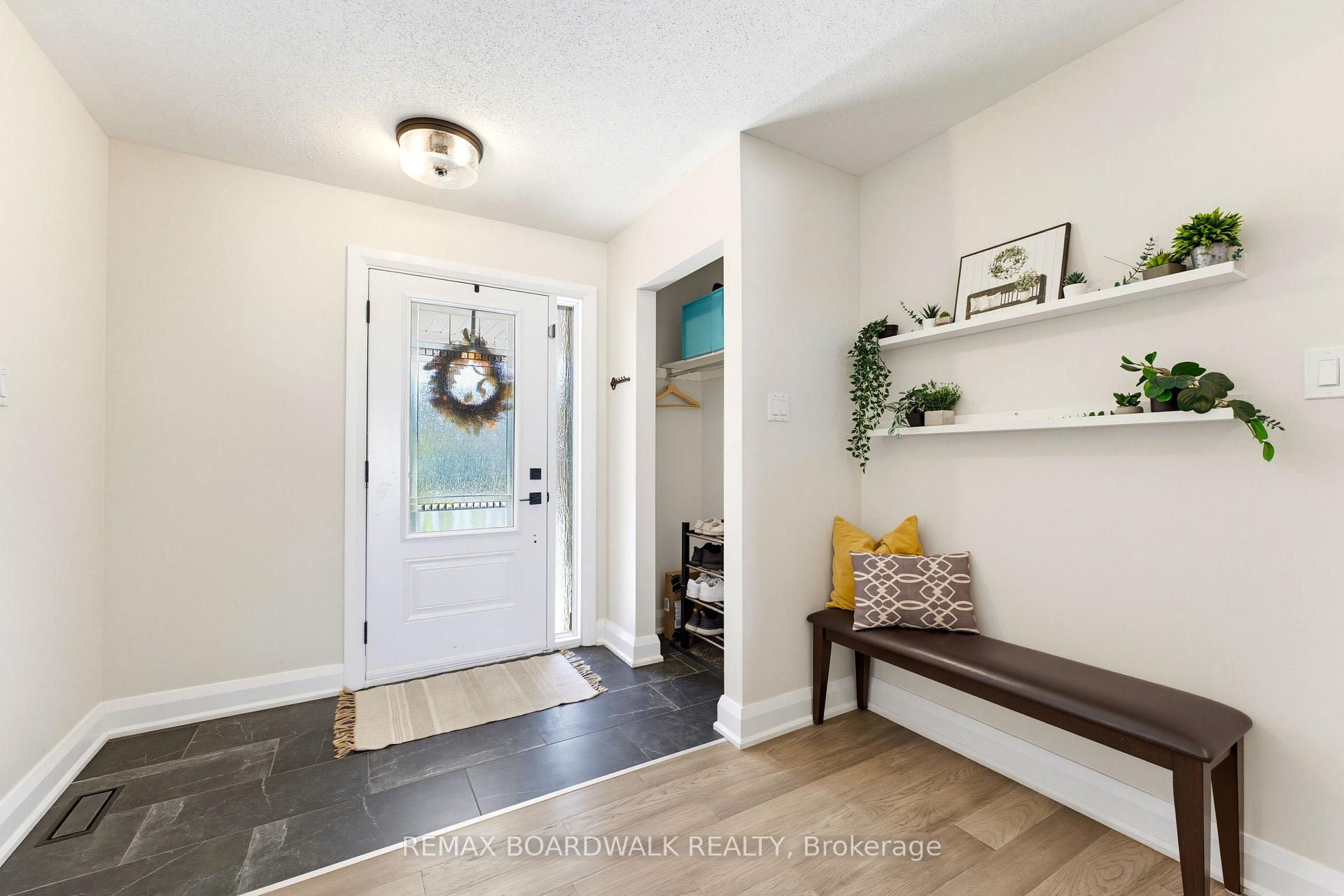 Photo 5 of 47 Mika Street, Ottawa, Stittsville (North) — HOMEH