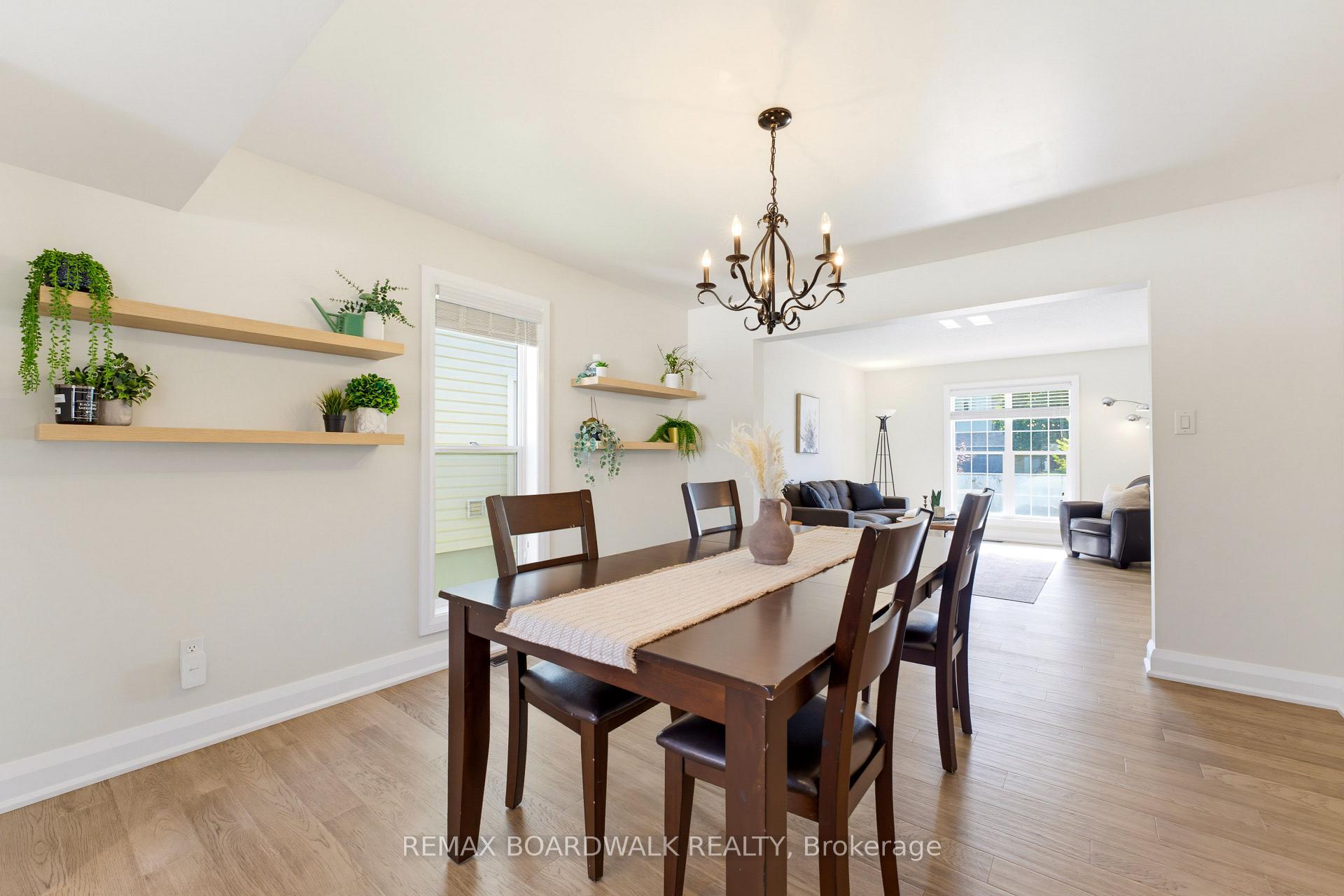 Photo 11 of 47 Mika Street, Ottawa, Stittsville (North) — HOMEH