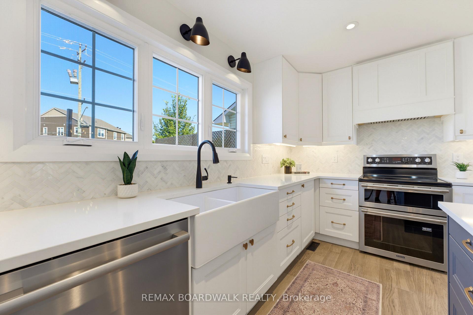 Photo 17 of 47 Mika Street, Ottawa, Stittsville (North) — HOMEH