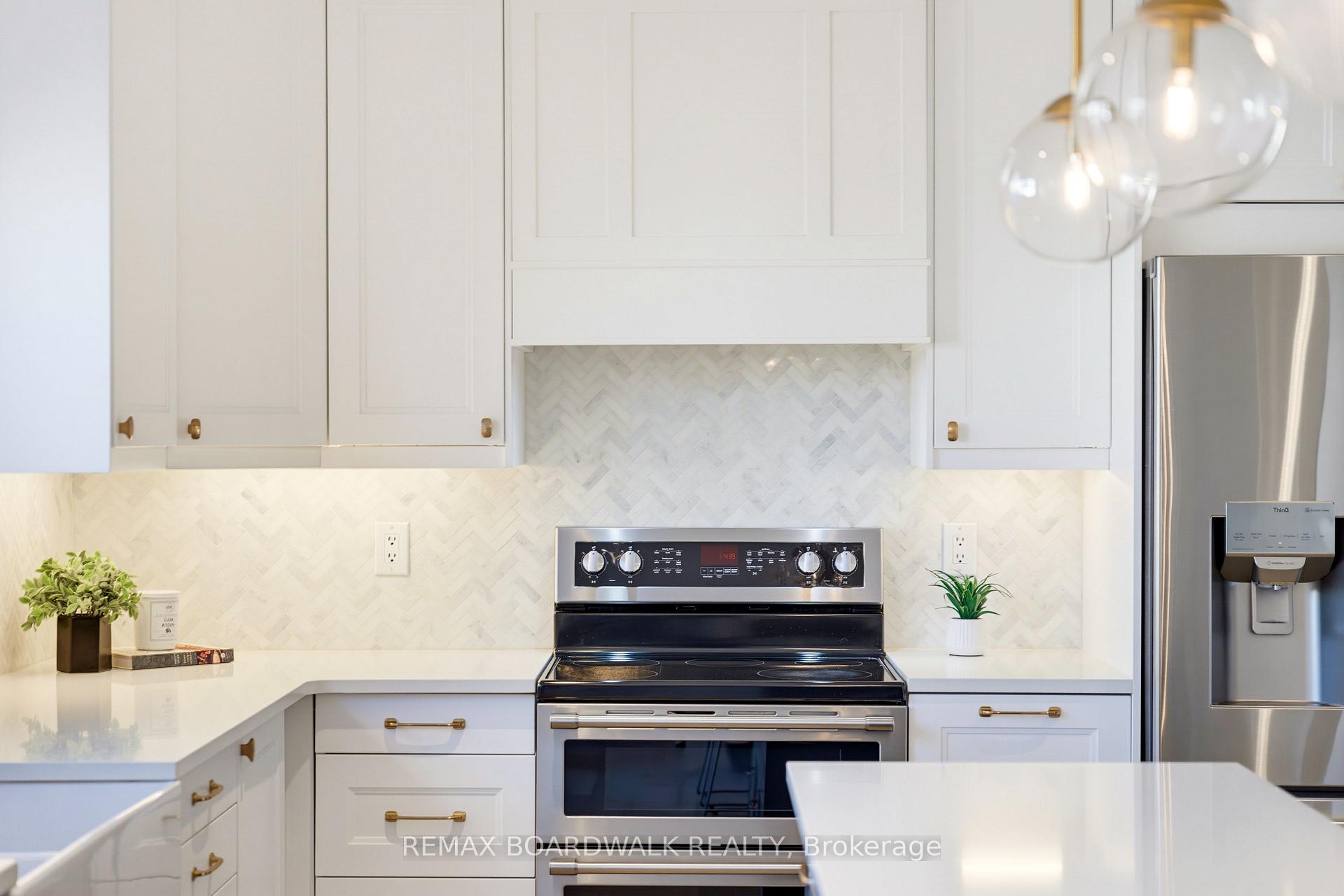 Photo 22 of 47 Mika Street, Ottawa, Stittsville (North) — HOMEH