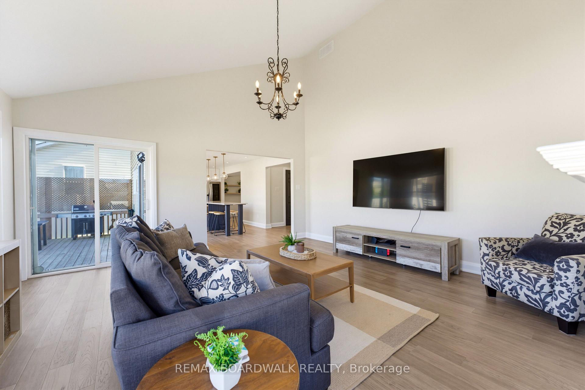 Photo 29 of 47 Mika Street, Ottawa, Stittsville (North) — HOMEH