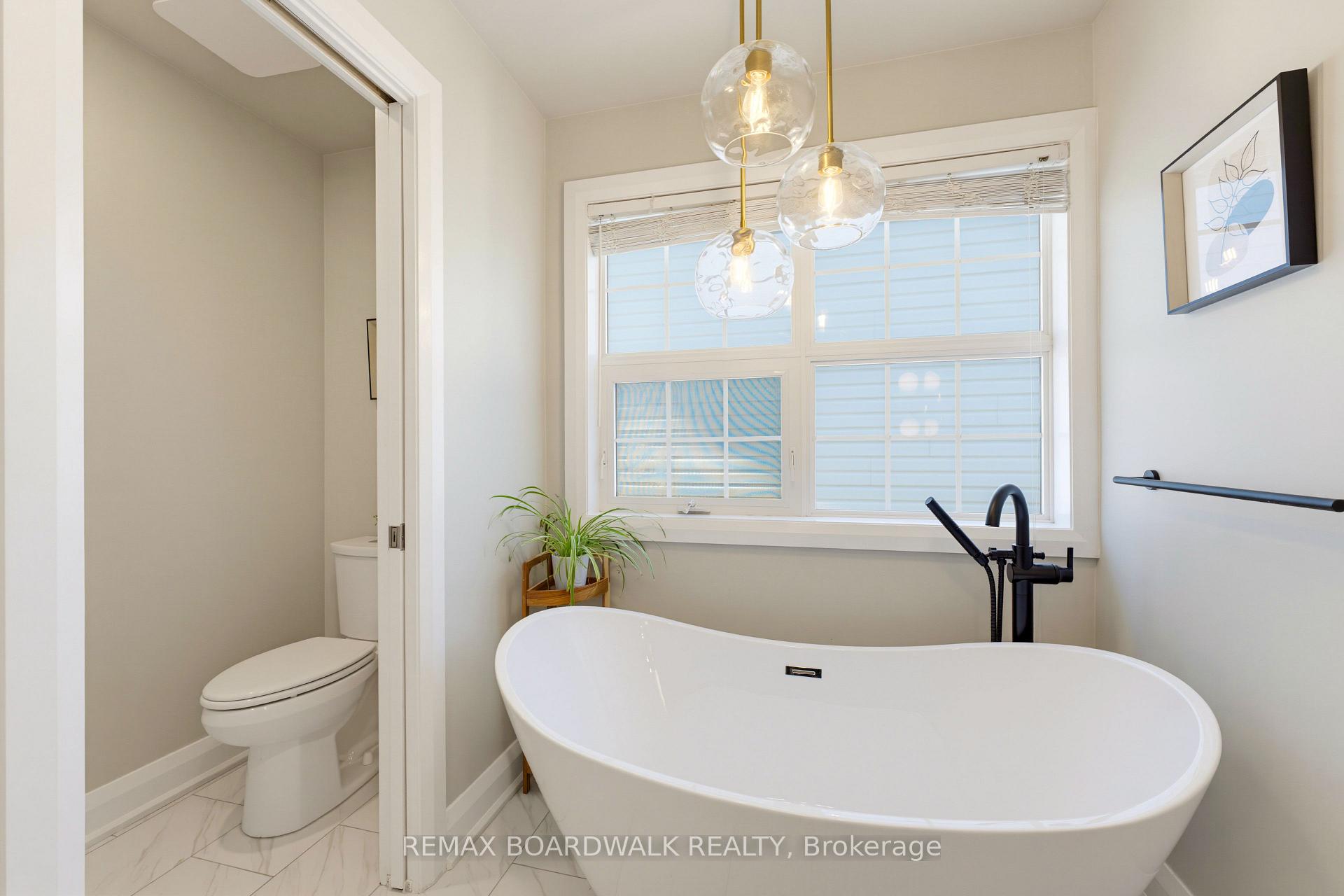 Photo 36 of 47 Mika Street, Ottawa, Stittsville (North) — HOMEH