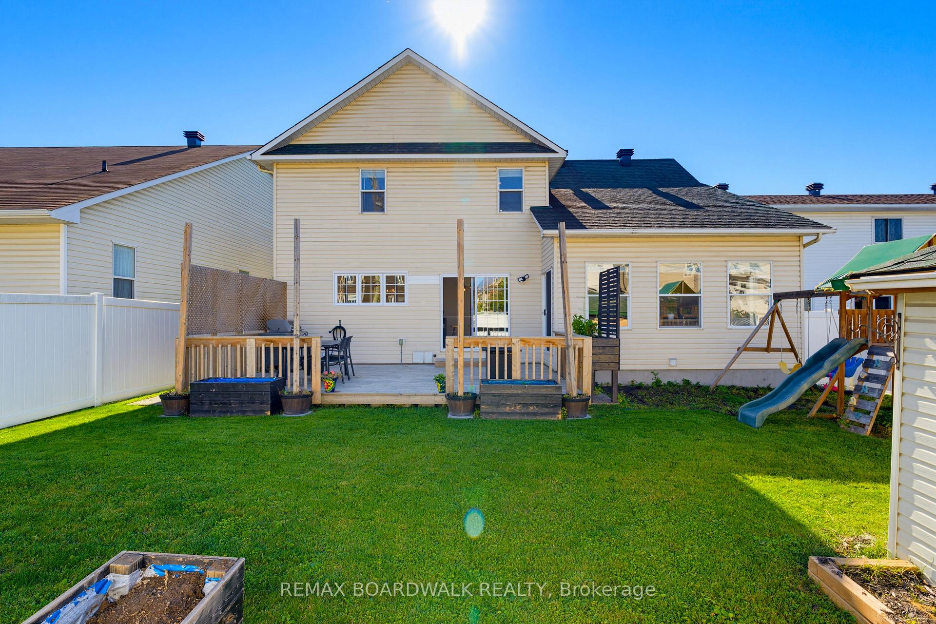 Photo 44 of 47 Mika Street, Ottawa, Stittsville (North) — HOMEH