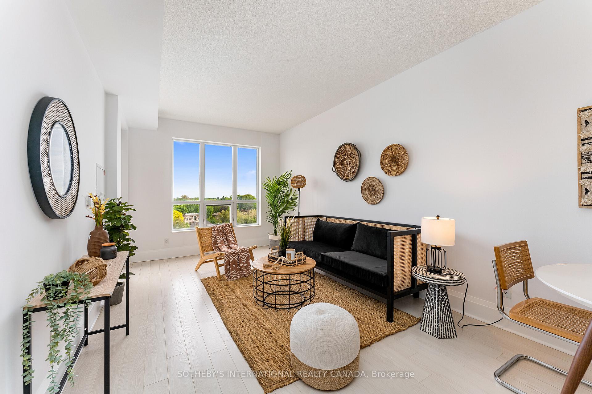 Photo 10 of Unit 824, 100 Harrison Garden Boulevard, North York, Willowdale East — HOMEH