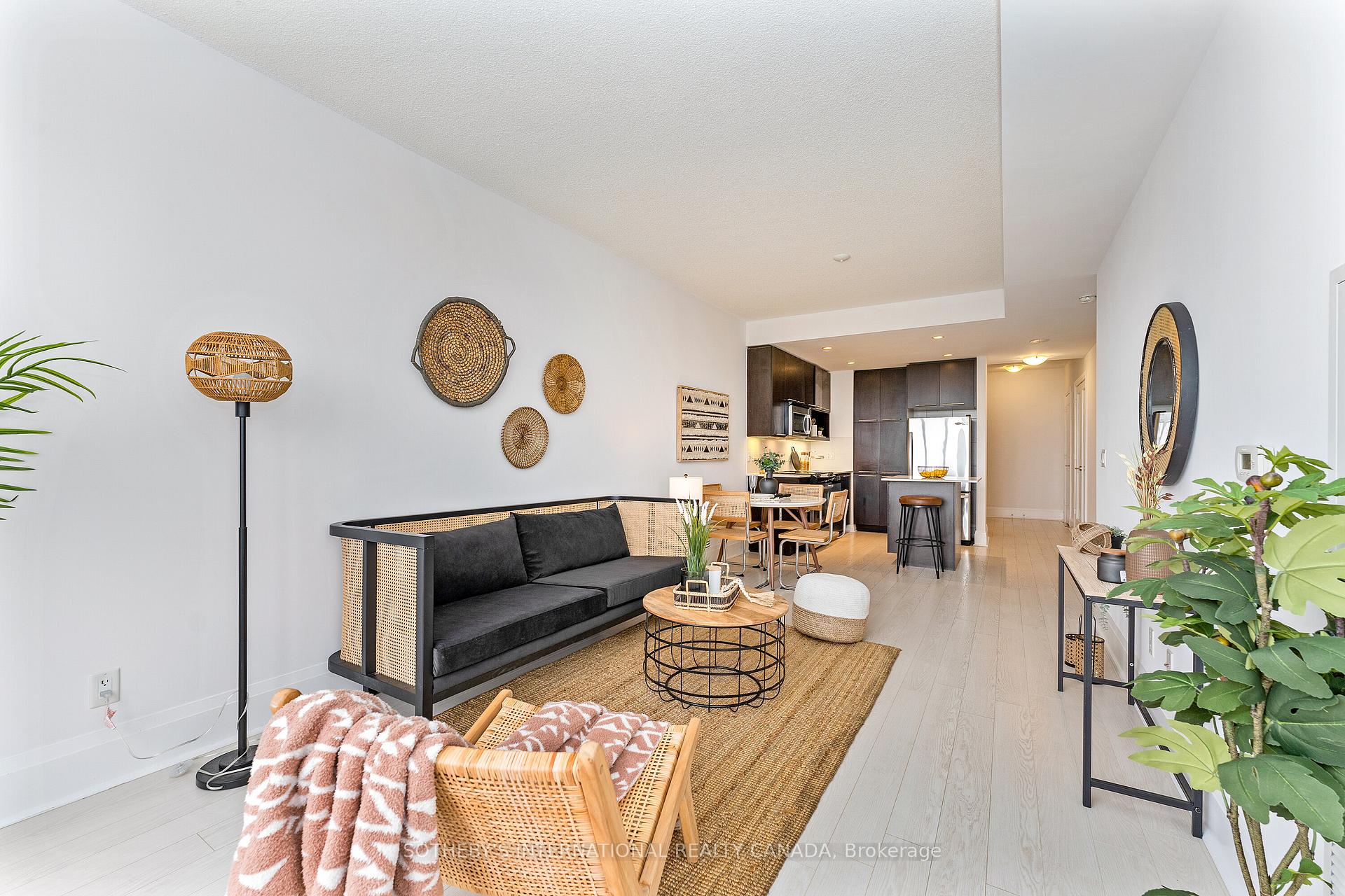 Photo 11 of Unit 824, 100 Harrison Garden Boulevard, North York, Willowdale East — HOMEH