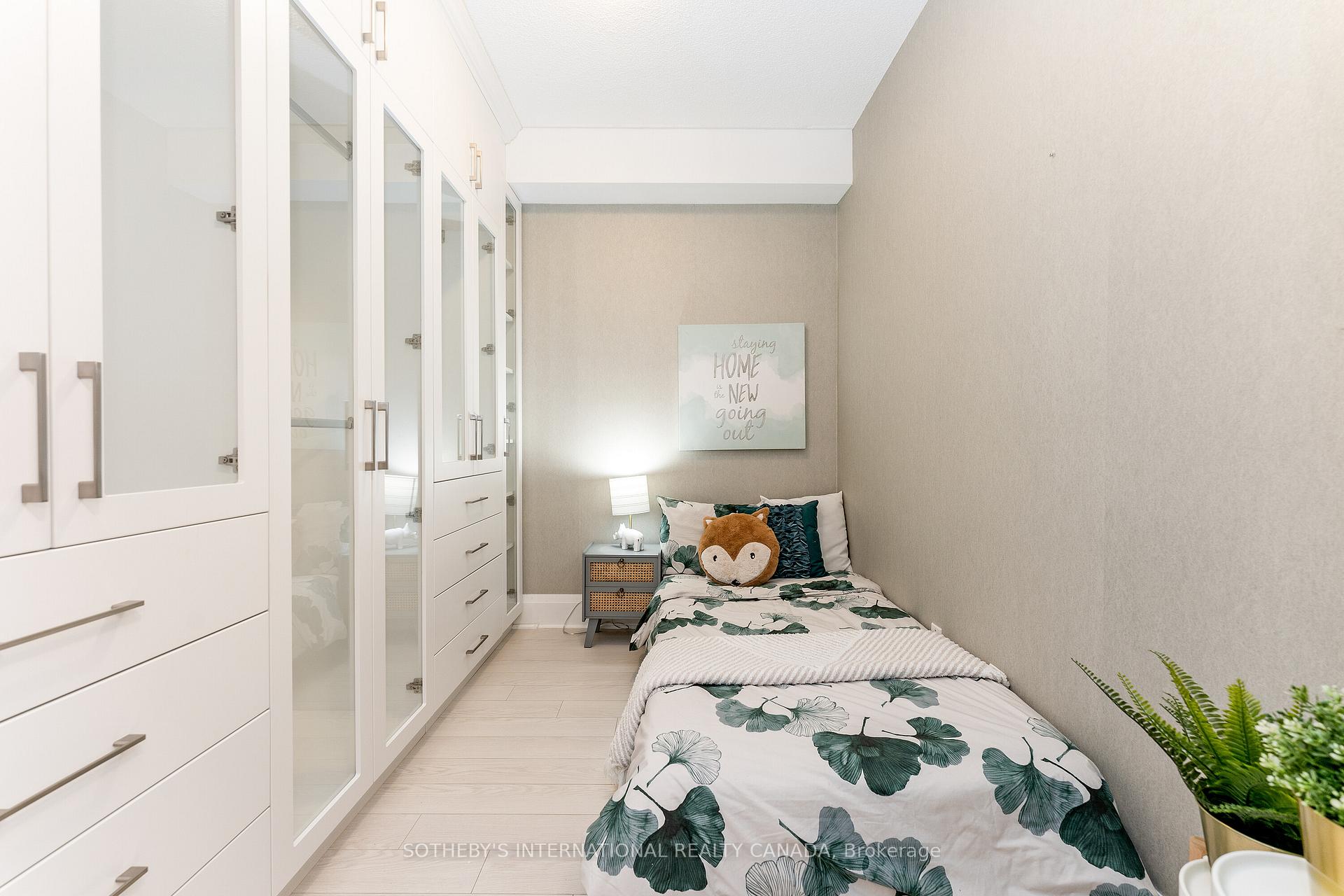 Photo 17 of Unit 824, 100 Harrison Garden Boulevard, North York, Willowdale East — HOMEH