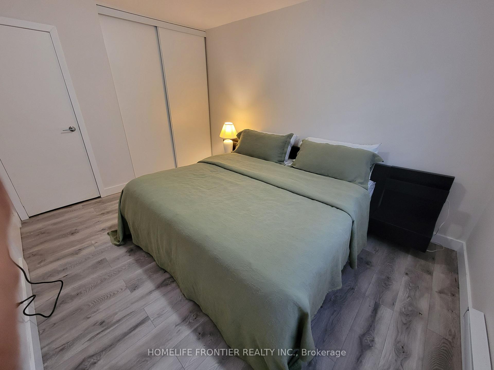 Photo 15 of Unit 4, 1015 Arnold Street, Innisfil, Rural Innisfil — HOMEH
