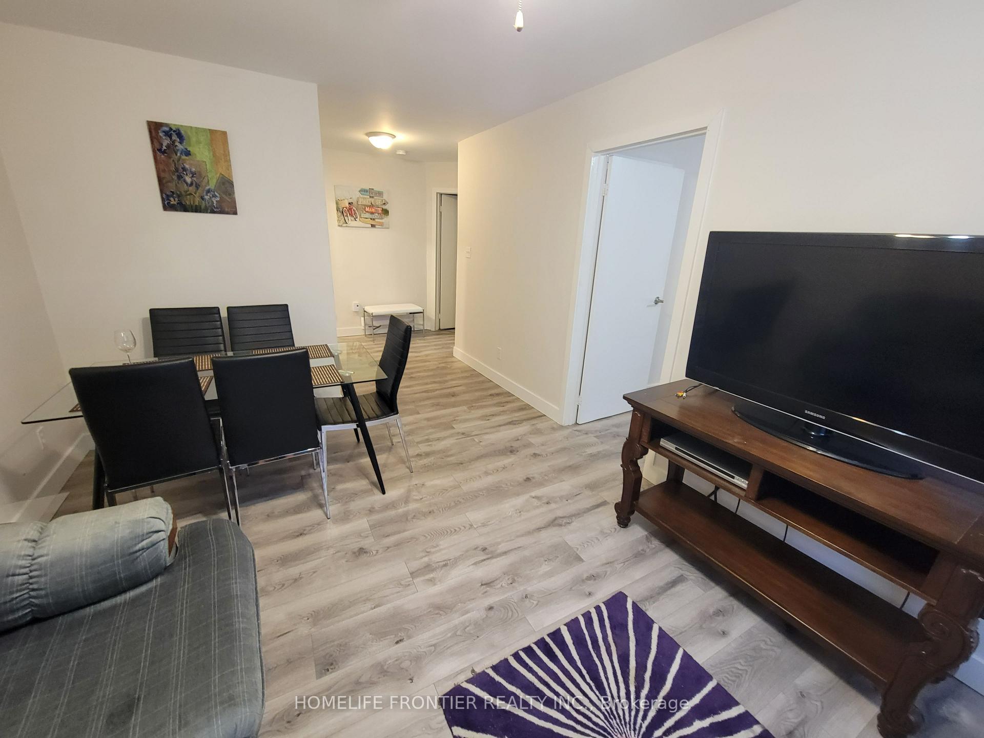 Photo 11 of Unit 4, 1015 Arnold Street, Innisfil, Rural Innisfil — HOMEH