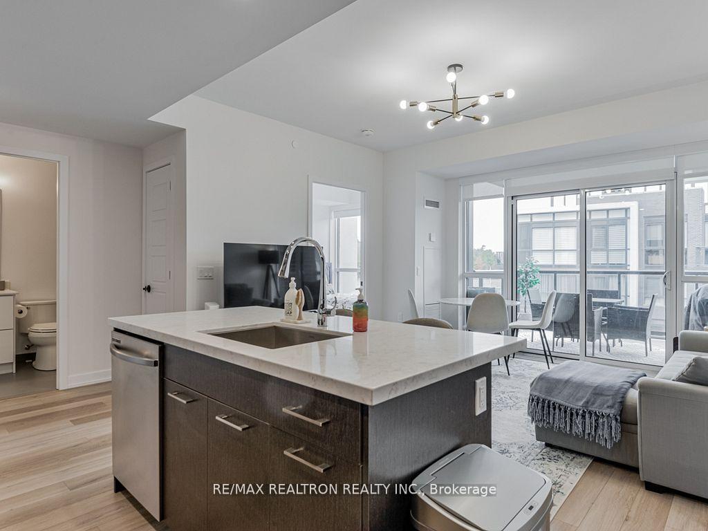 Photo 11 of Unit 310, 415 Sea Ray Avenue, Innisfil, Rural Innisfil — HOMEH