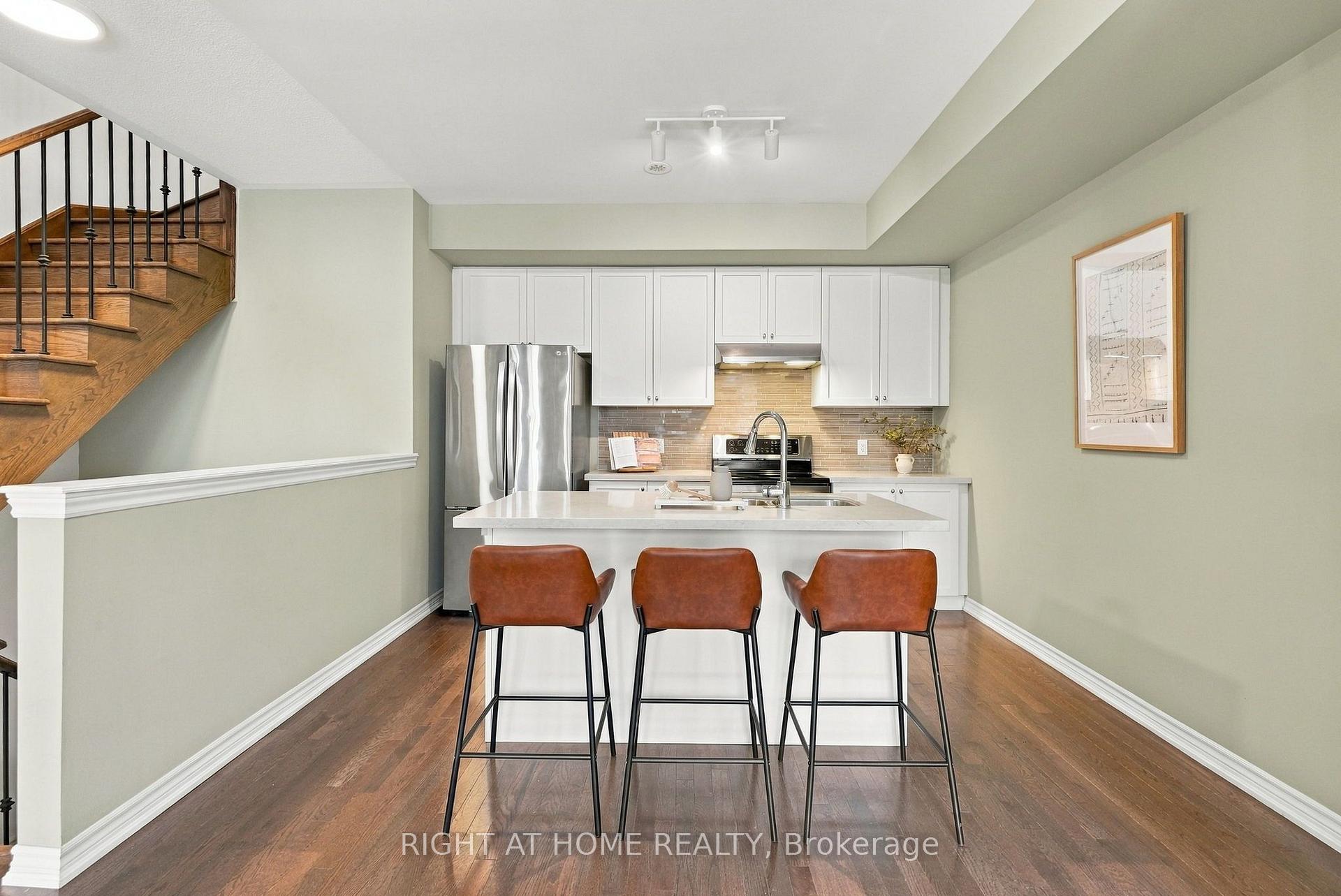 Photo 13 of 3048 Blacktusk Common, Oakville, Joshua Meadows — HOMEH