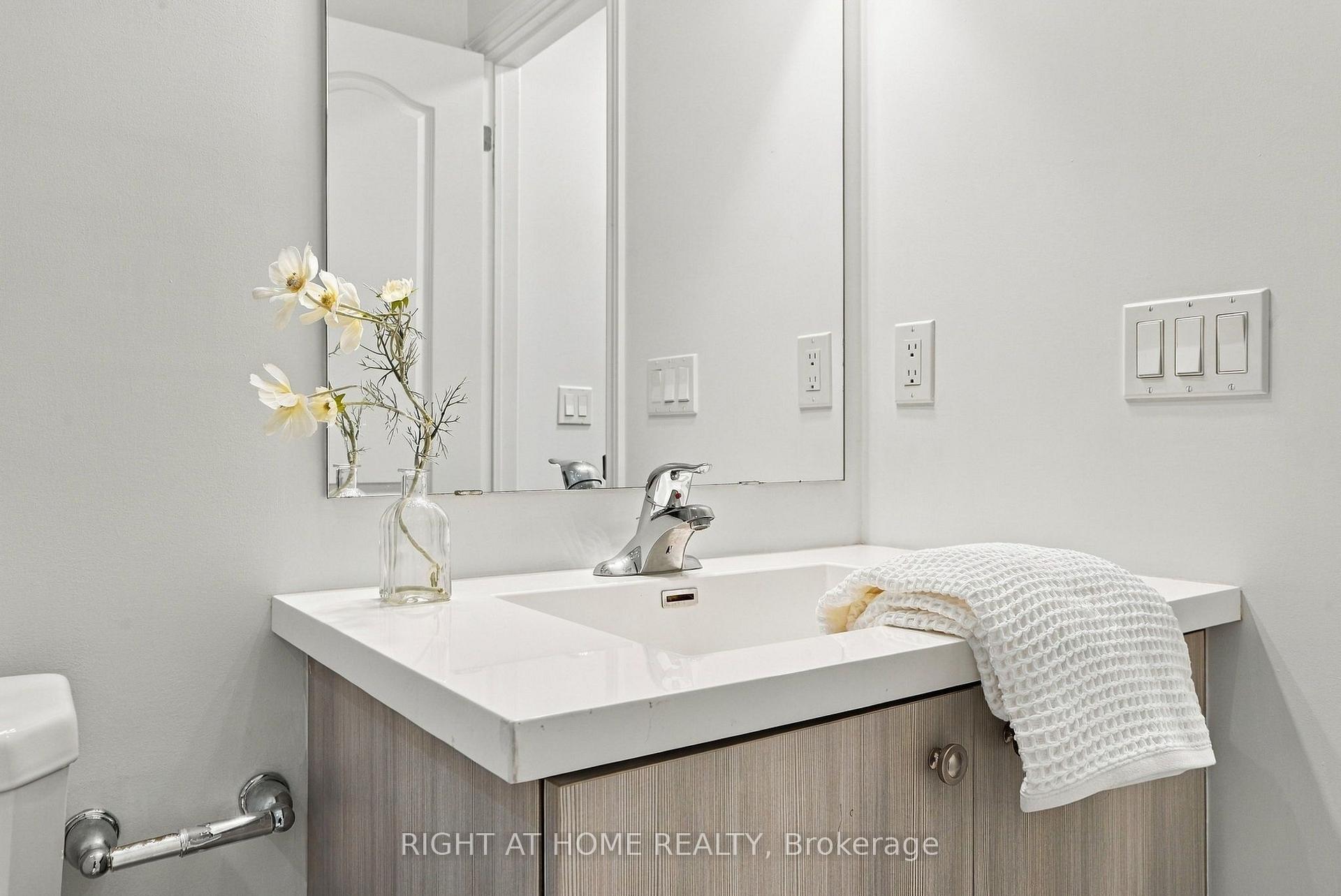 Photo 35 of 3048 Blacktusk Common, Oakville, Joshua Meadows — HOMEH