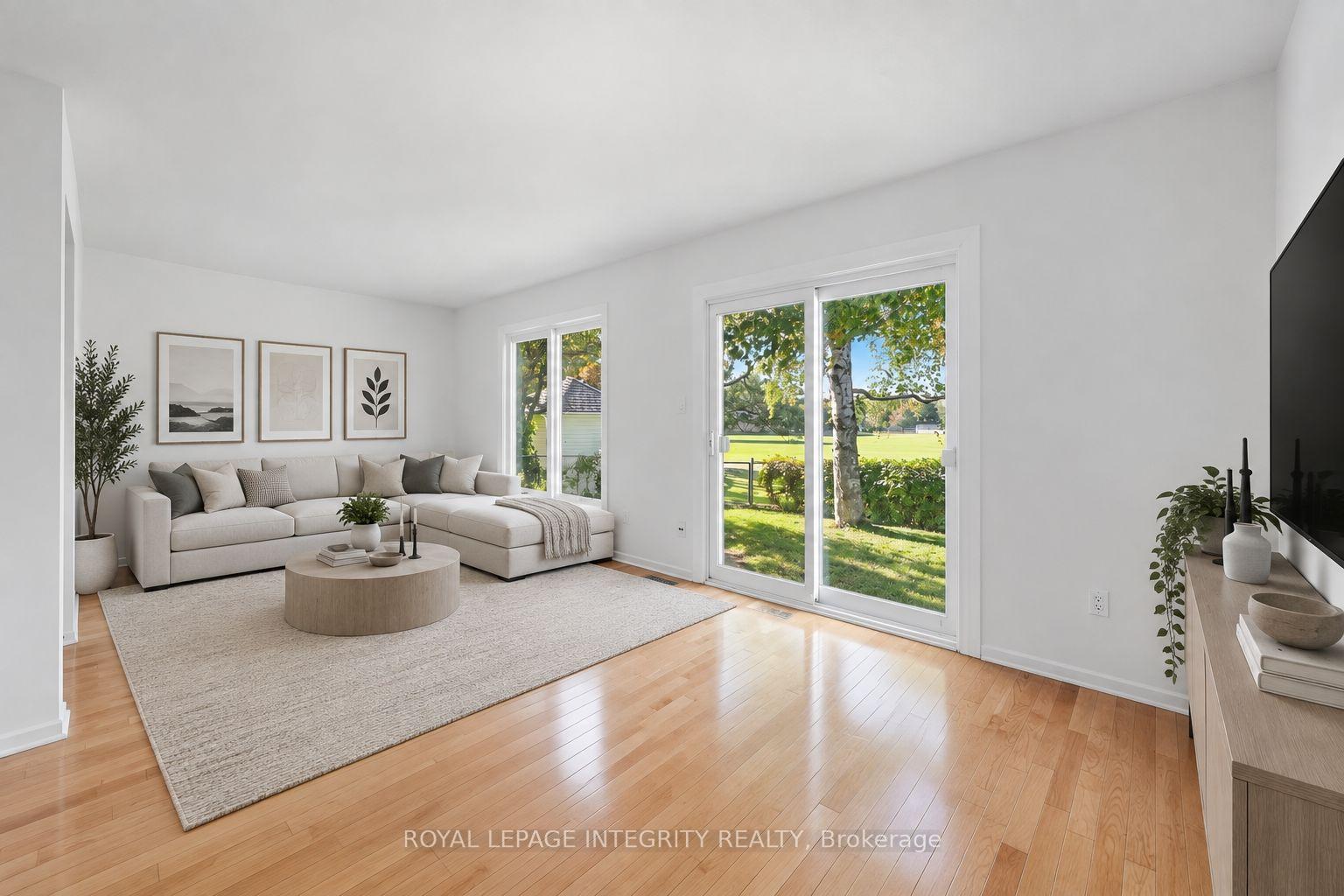 Photo 13 of 909 Lawnsberry Drive, Ottawa, Chatelaine Village — HOMEH