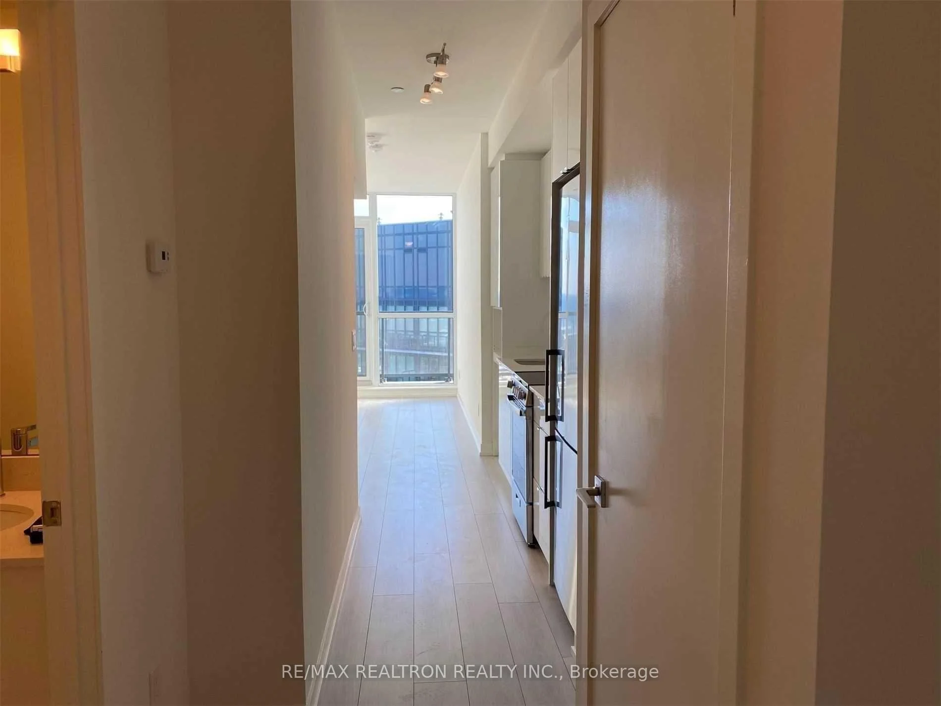 Photo of Unit 2606, 49 East Liberty Street