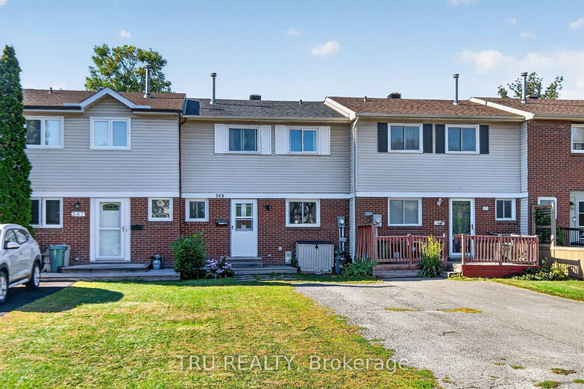 Photo 1 of 369 Mockingbird Drive, Ottawa, Chatelaine Village — HOMEH