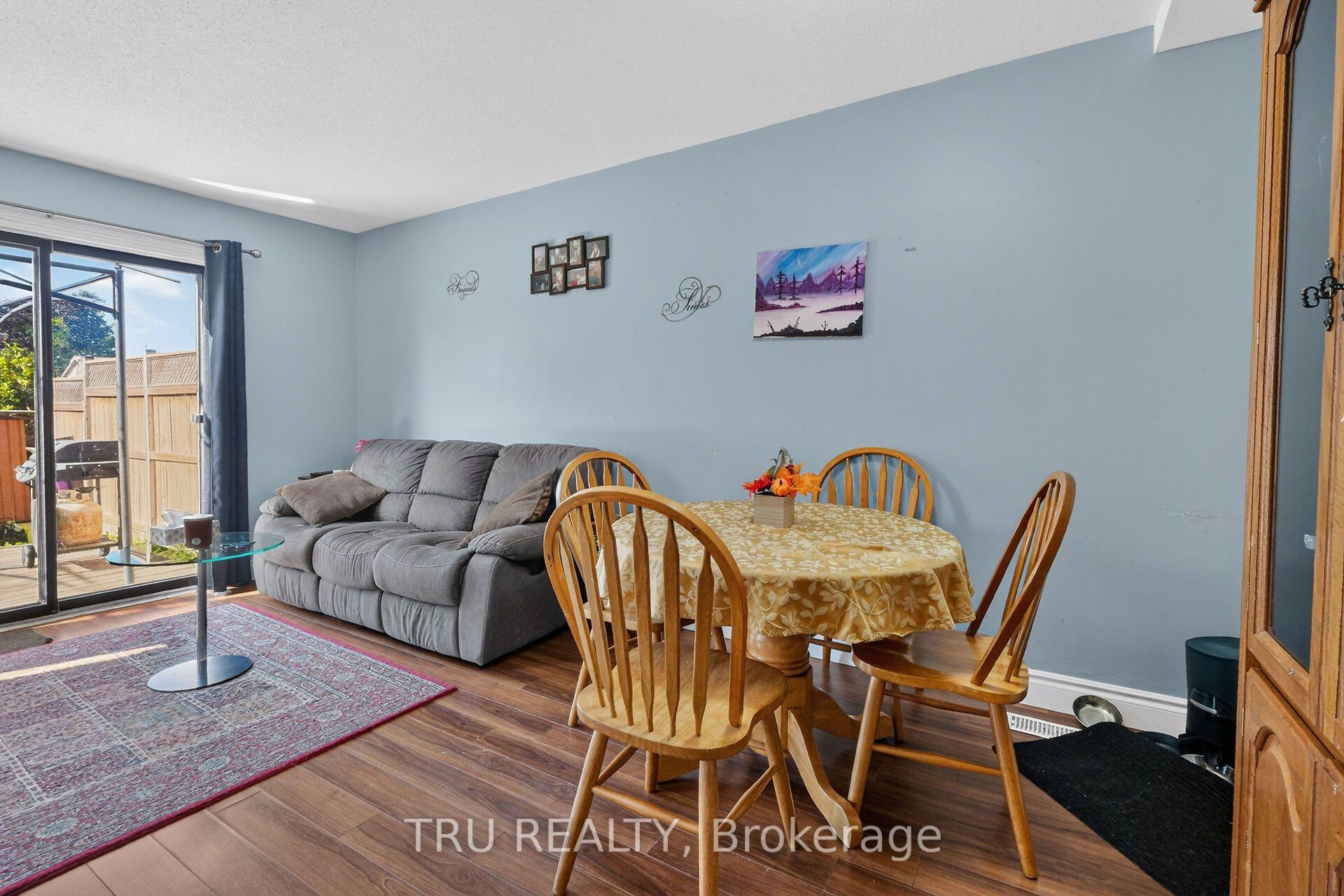 Photo 15 of 369 Mockingbird Drive, Ottawa, Chatelaine Village — HOMEH