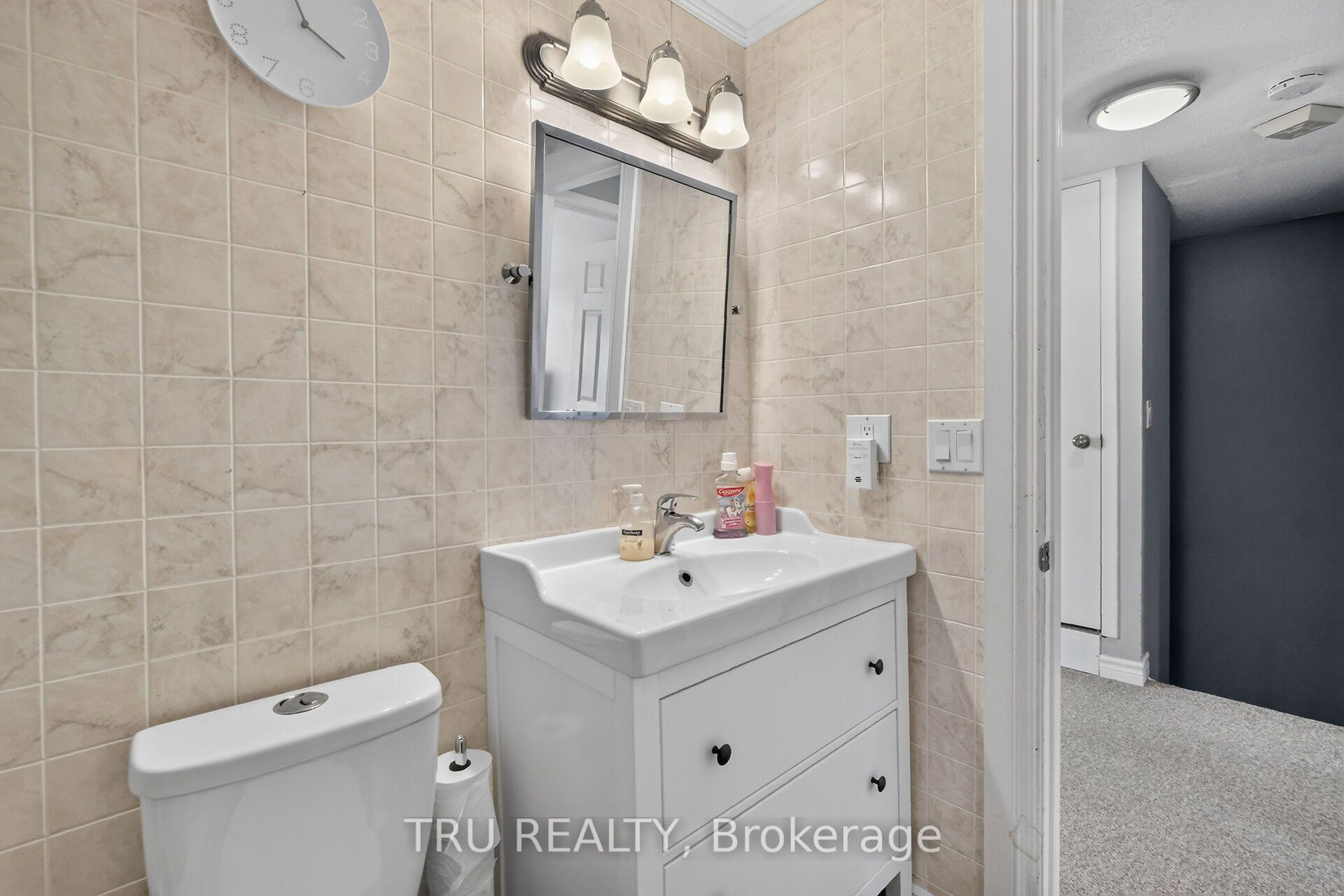 Photo 37 of 369 Mockingbird Drive, Ottawa, Chatelaine Village — HOMEH