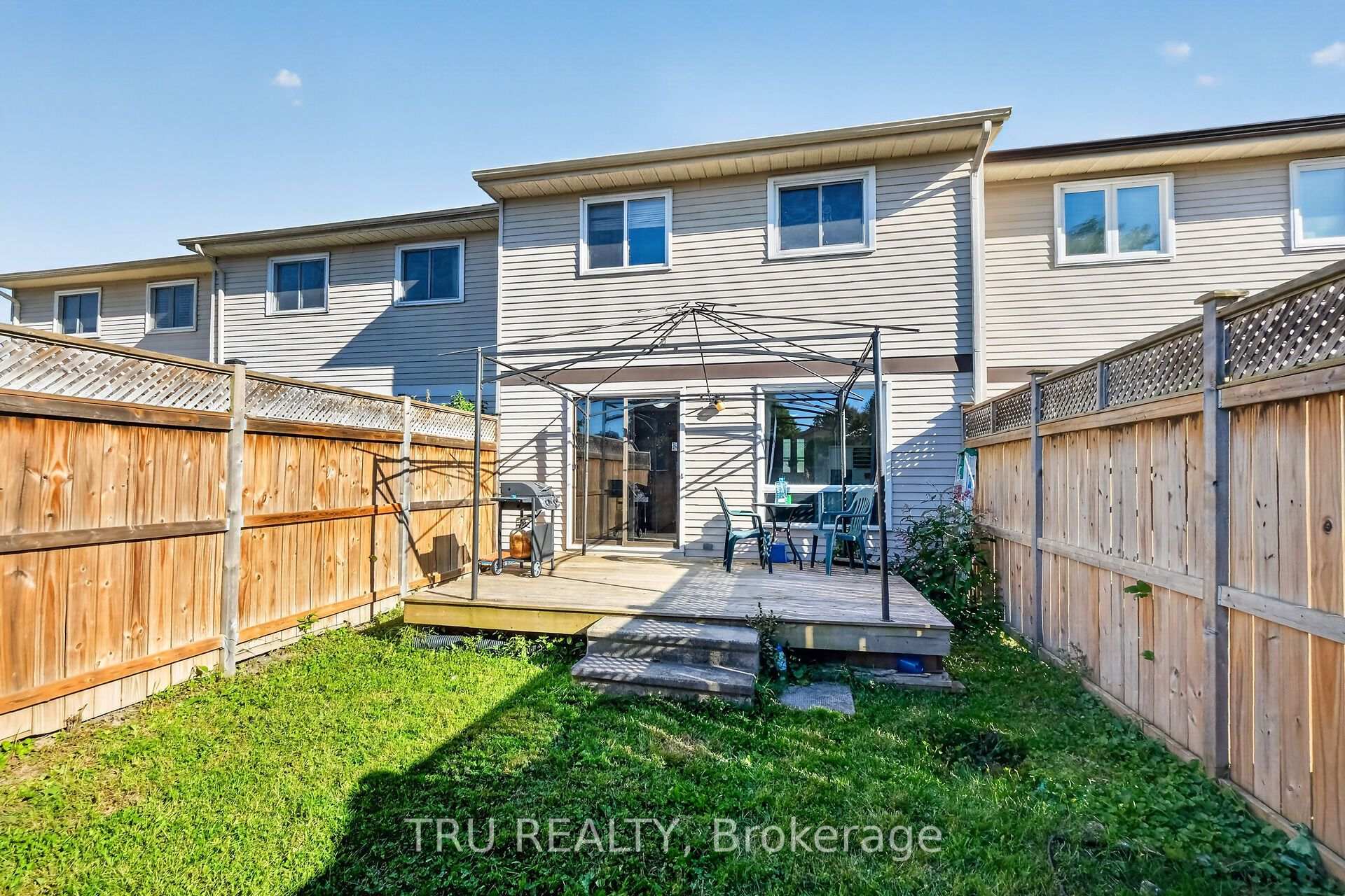 Photo 46 of 369 Mockingbird Drive, Ottawa, Chatelaine Village — HOMEH
