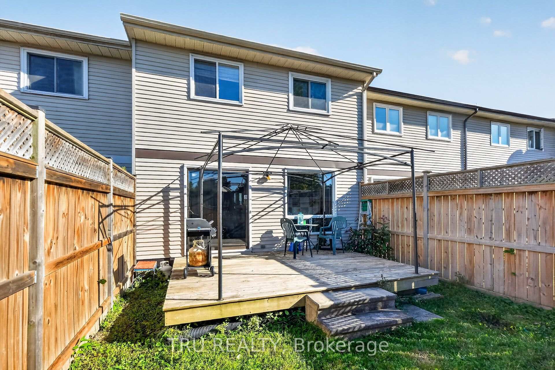 Photo 48 of 369 Mockingbird Drive, Ottawa, Chatelaine Village — HOMEH
